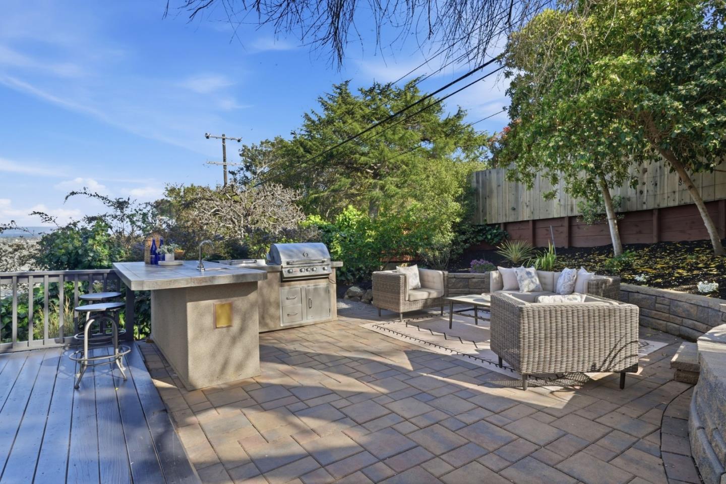 347 Rolling Hills Avenue