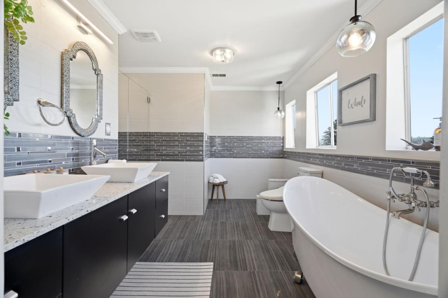 347 Rolling Hills Avenue