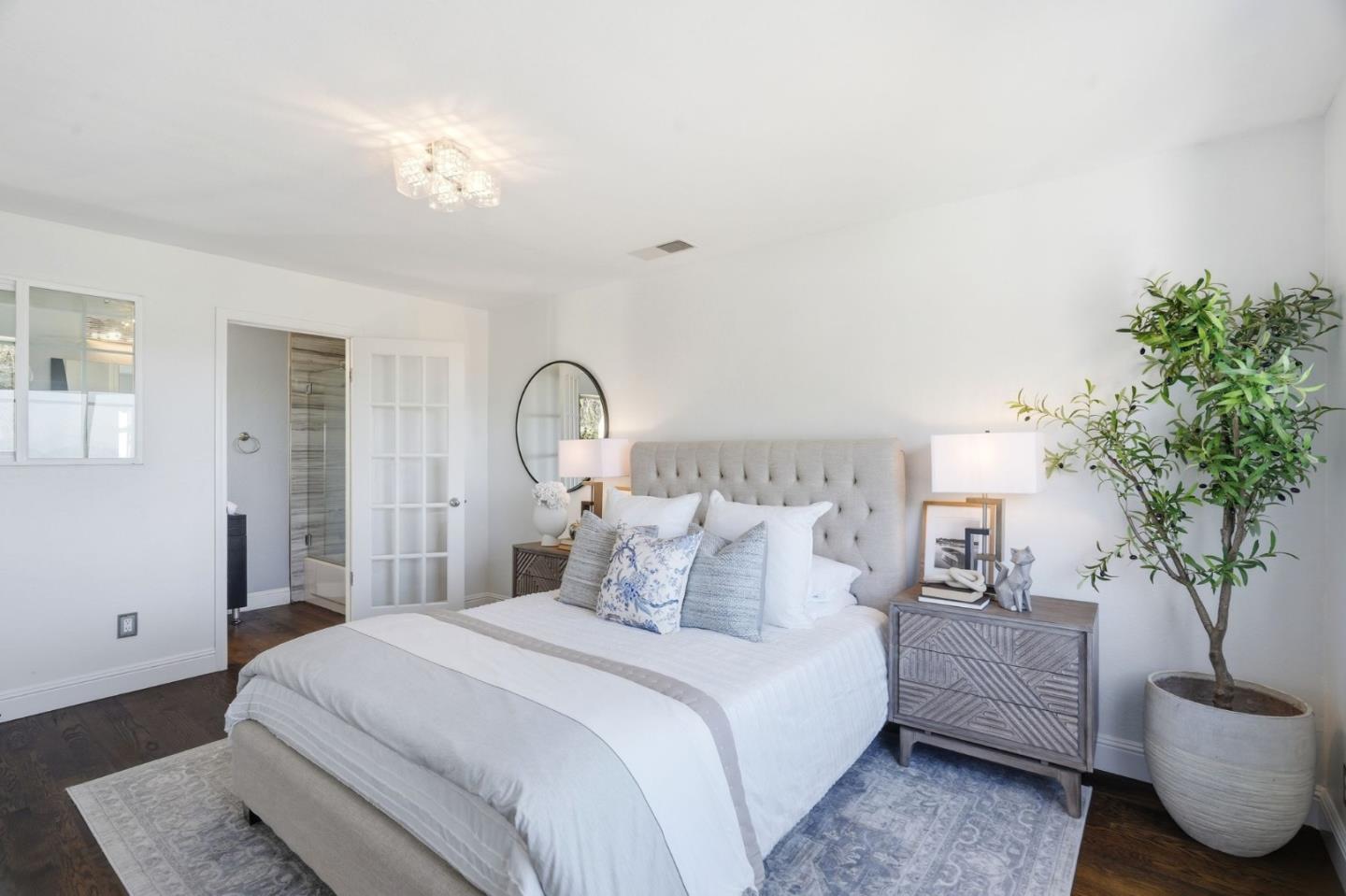 347 Rolling Hills Avenue