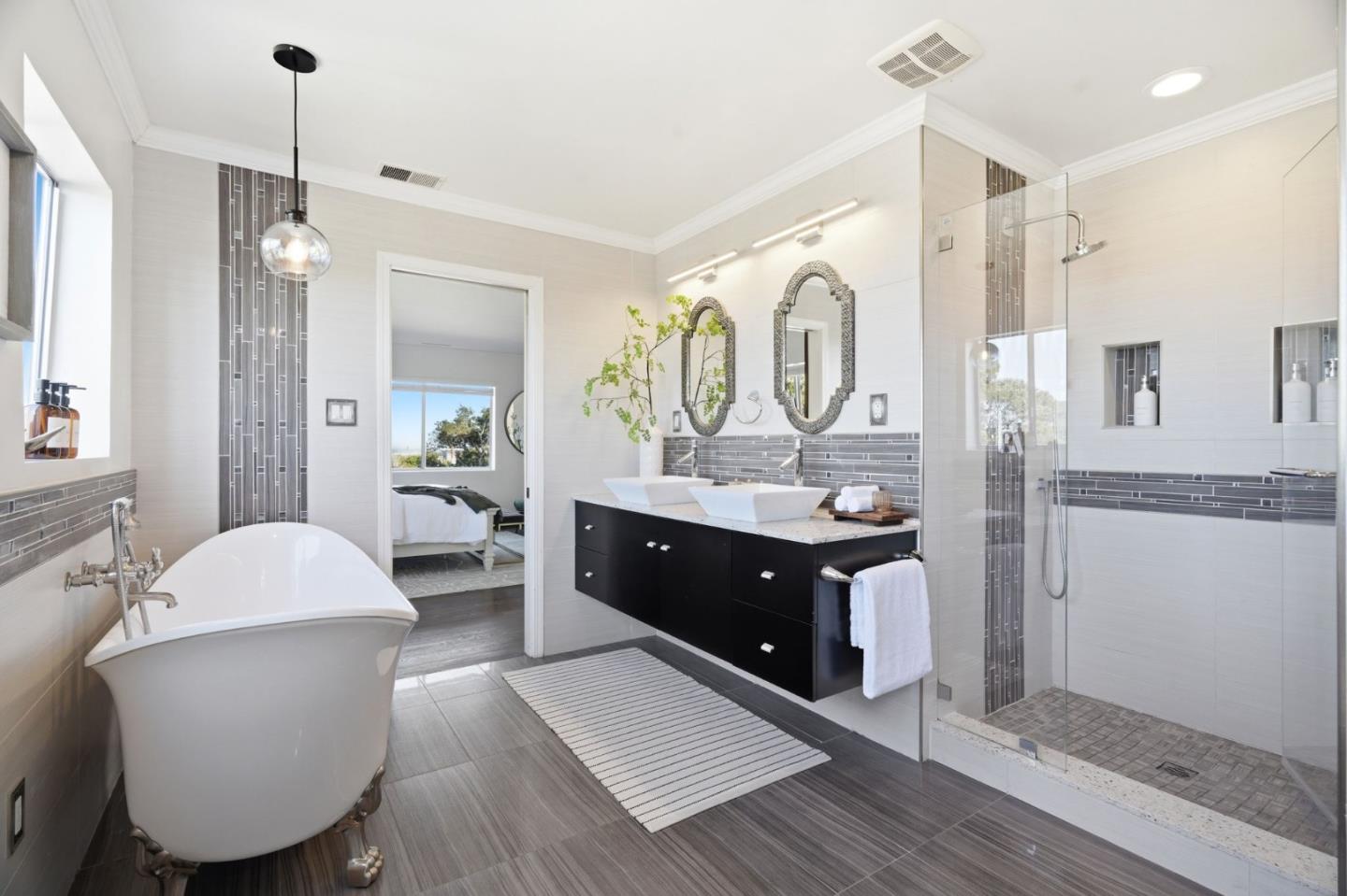 347 Rolling Hills Avenue