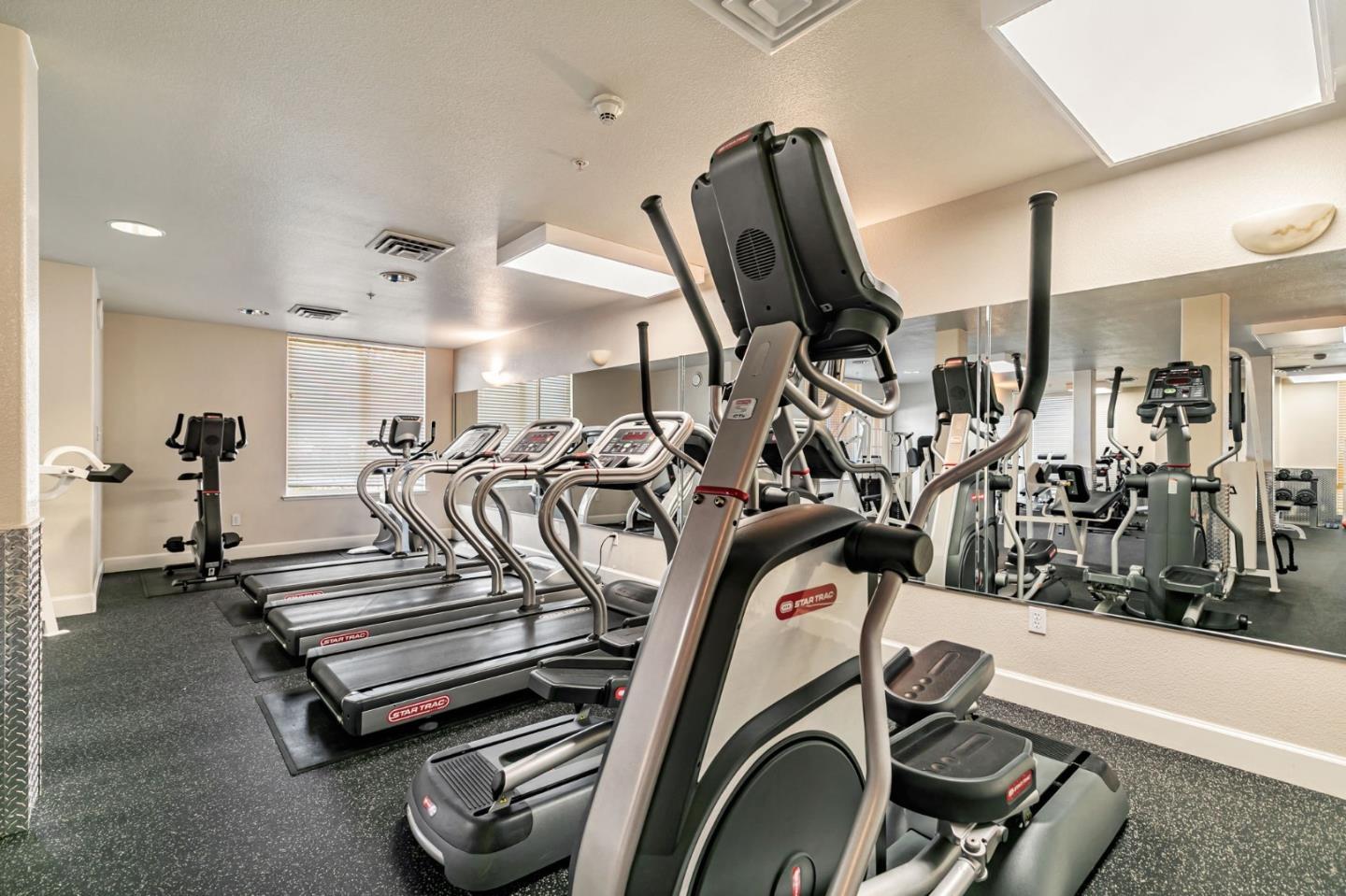 801 South Winchester Boulevard 2401