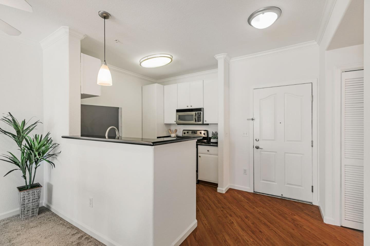 801 South Winchester Boulevard 2401