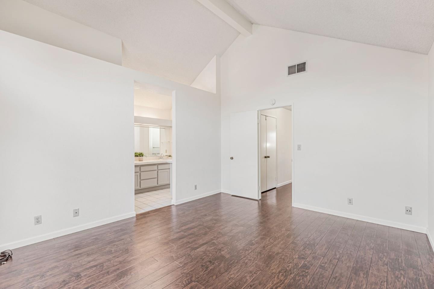 39737 Potrero Drive