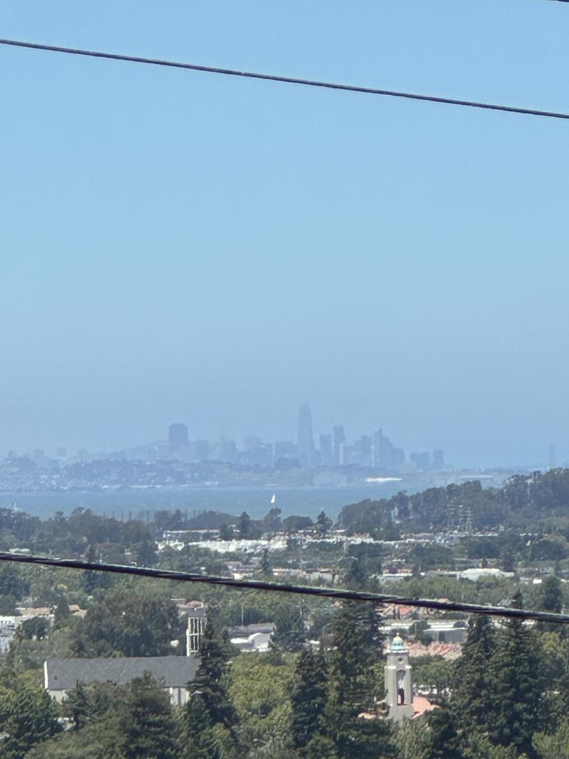 346 Rolling Hills AVE