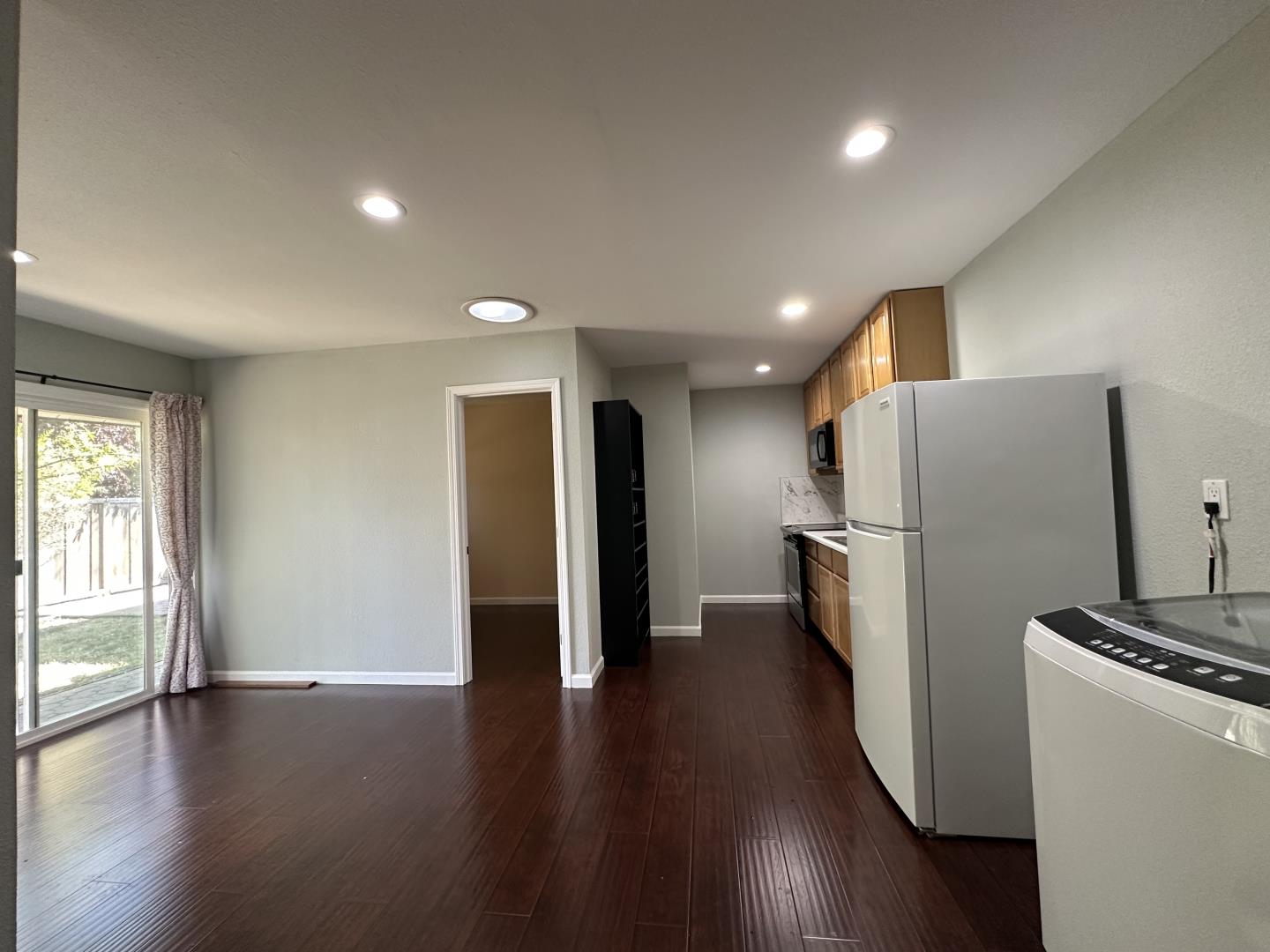 4021 Campana DR