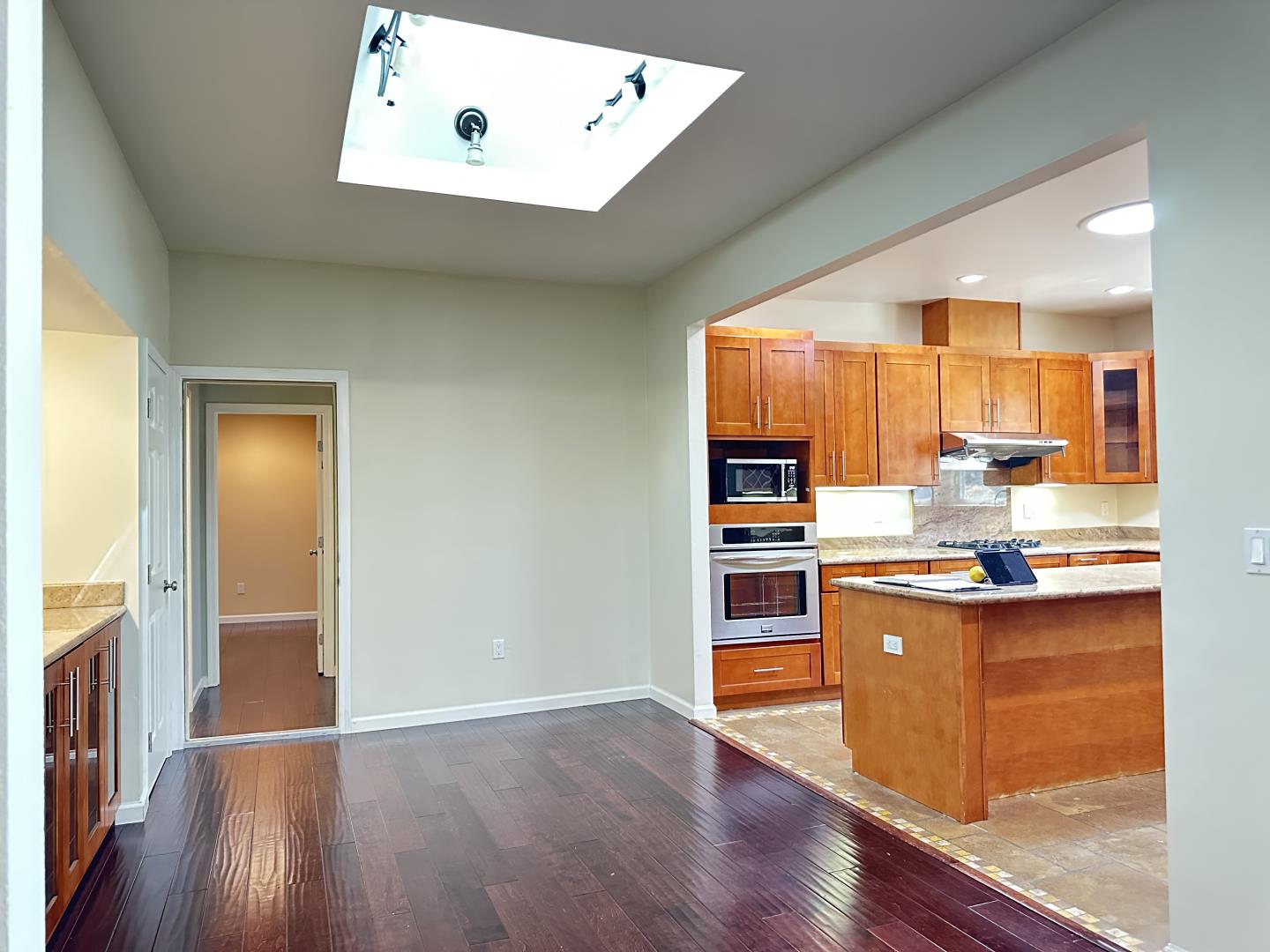 4021 Campana DR