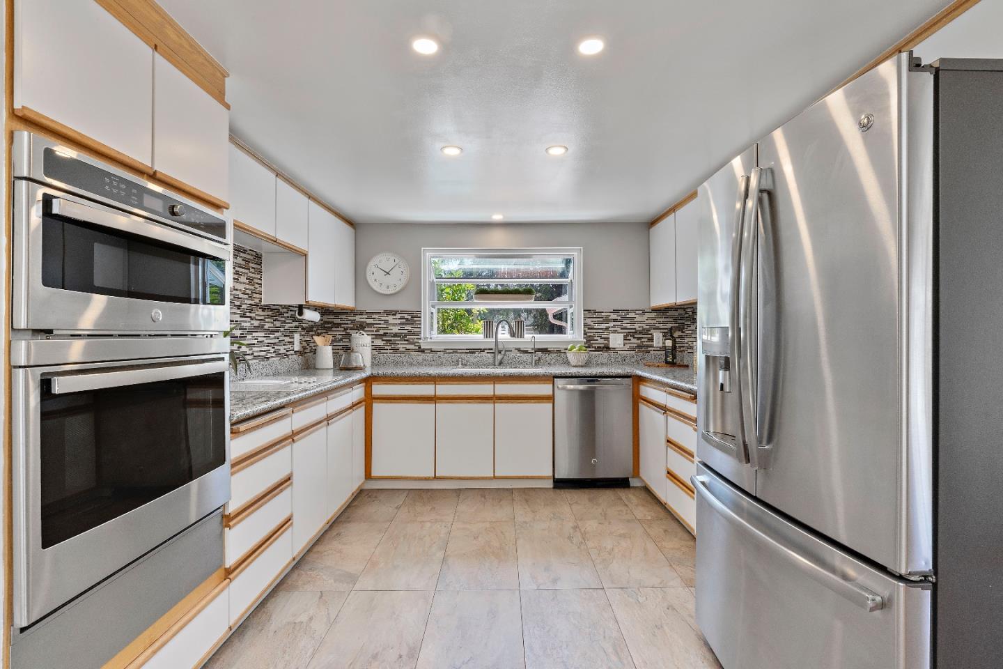 2775 Lantz Avenue