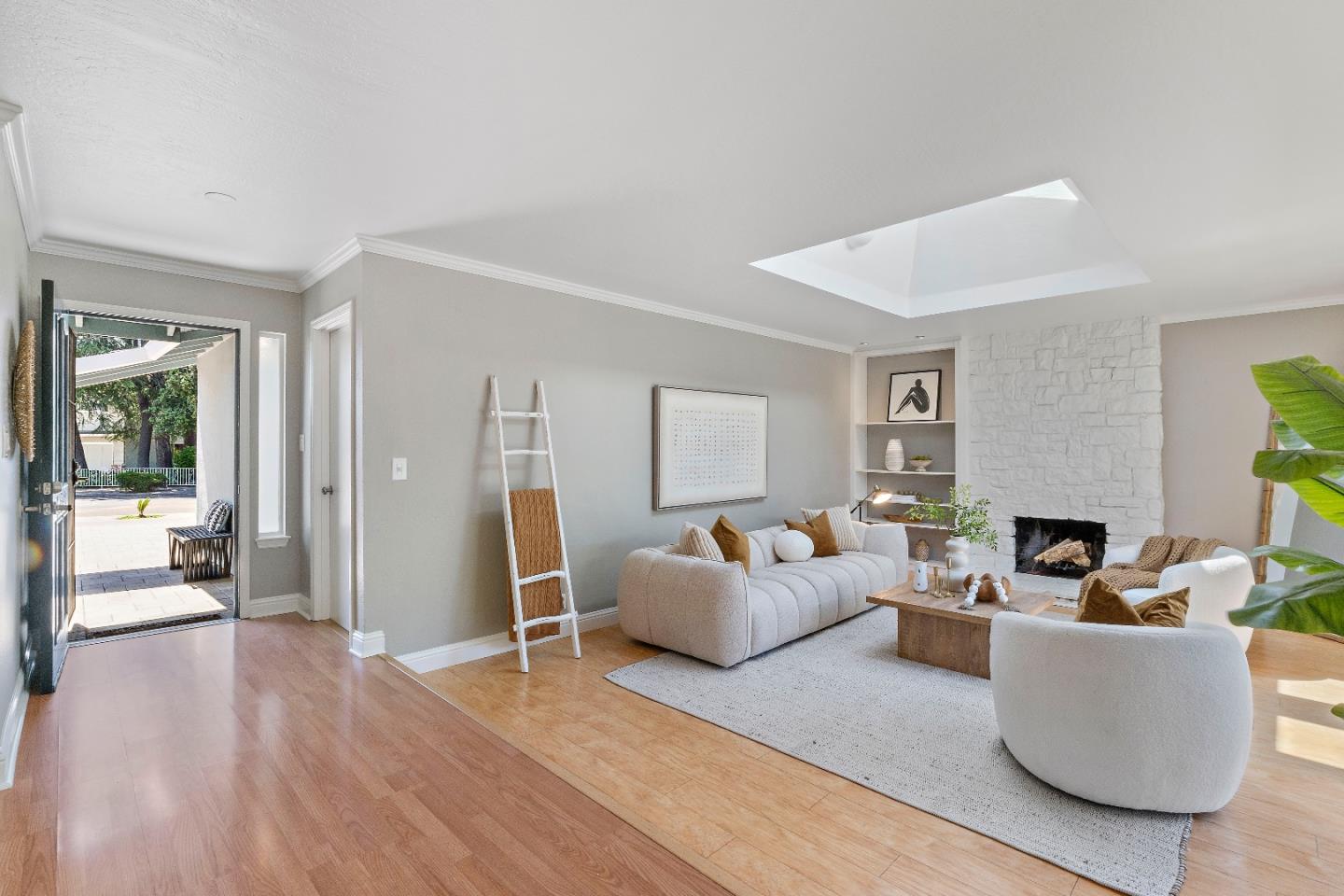 2775 Lantz Avenue