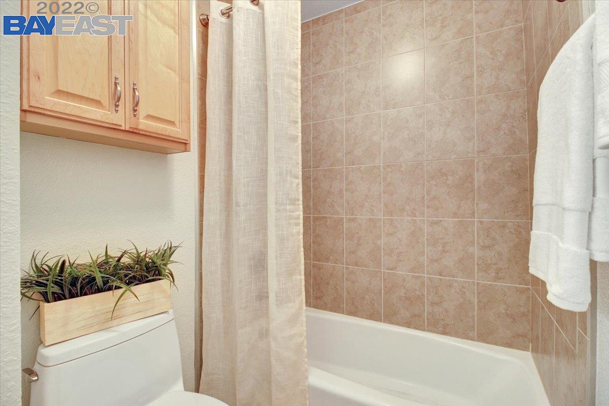466 Crescent Street Unit: 304