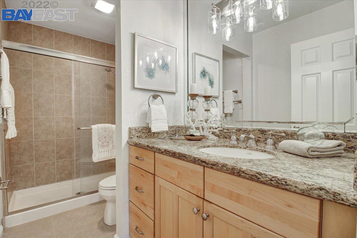 466 Crescent Street Unit: 304