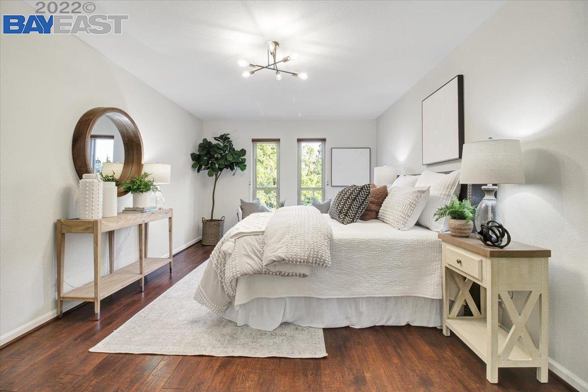 466 Crescent Street Unit: 304