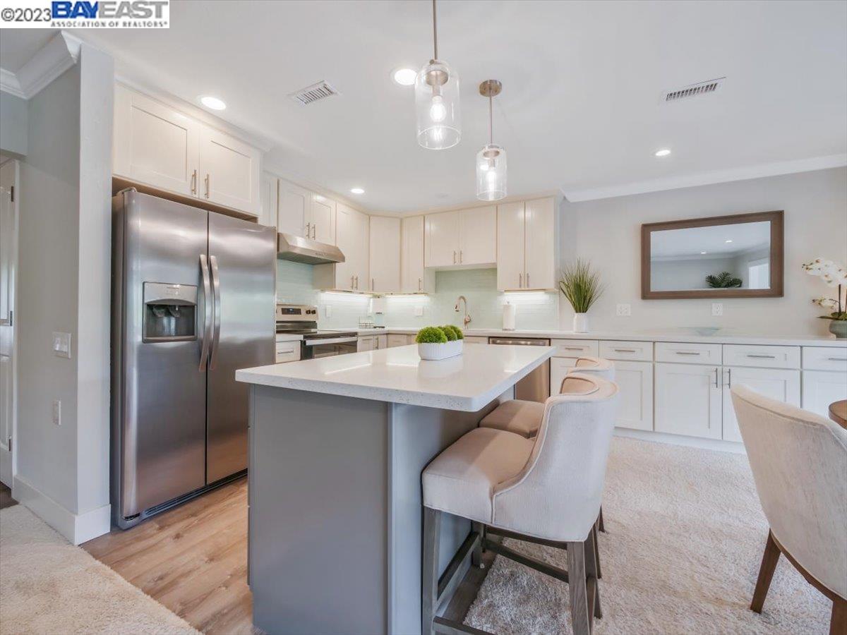 1116 Oakmont Drive Unit: 5