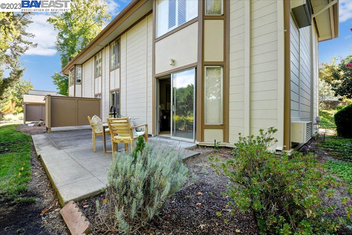 1109 Ptarmigan Drive Unit: 2