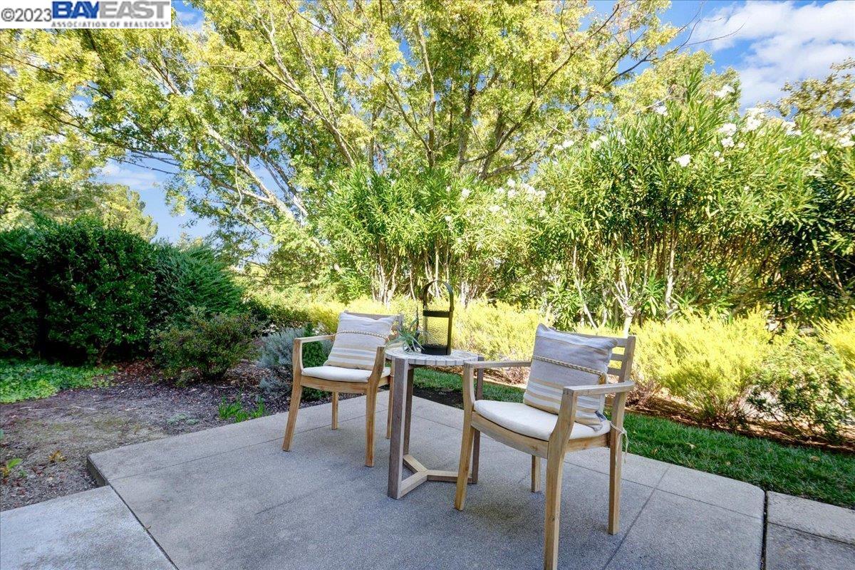 1109 Ptarmigan Drive Unit: 2