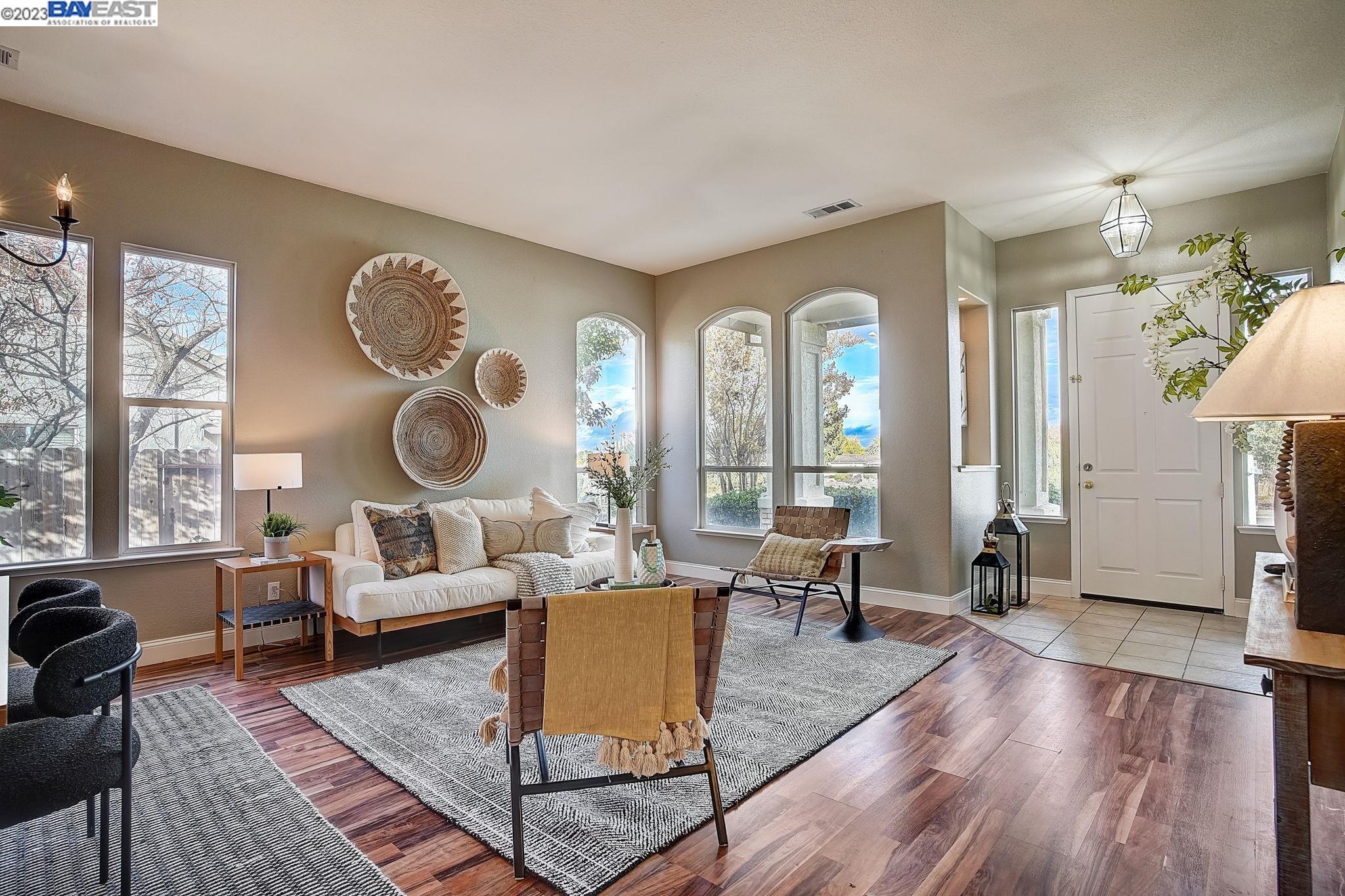 1016 Carpinteria Drive