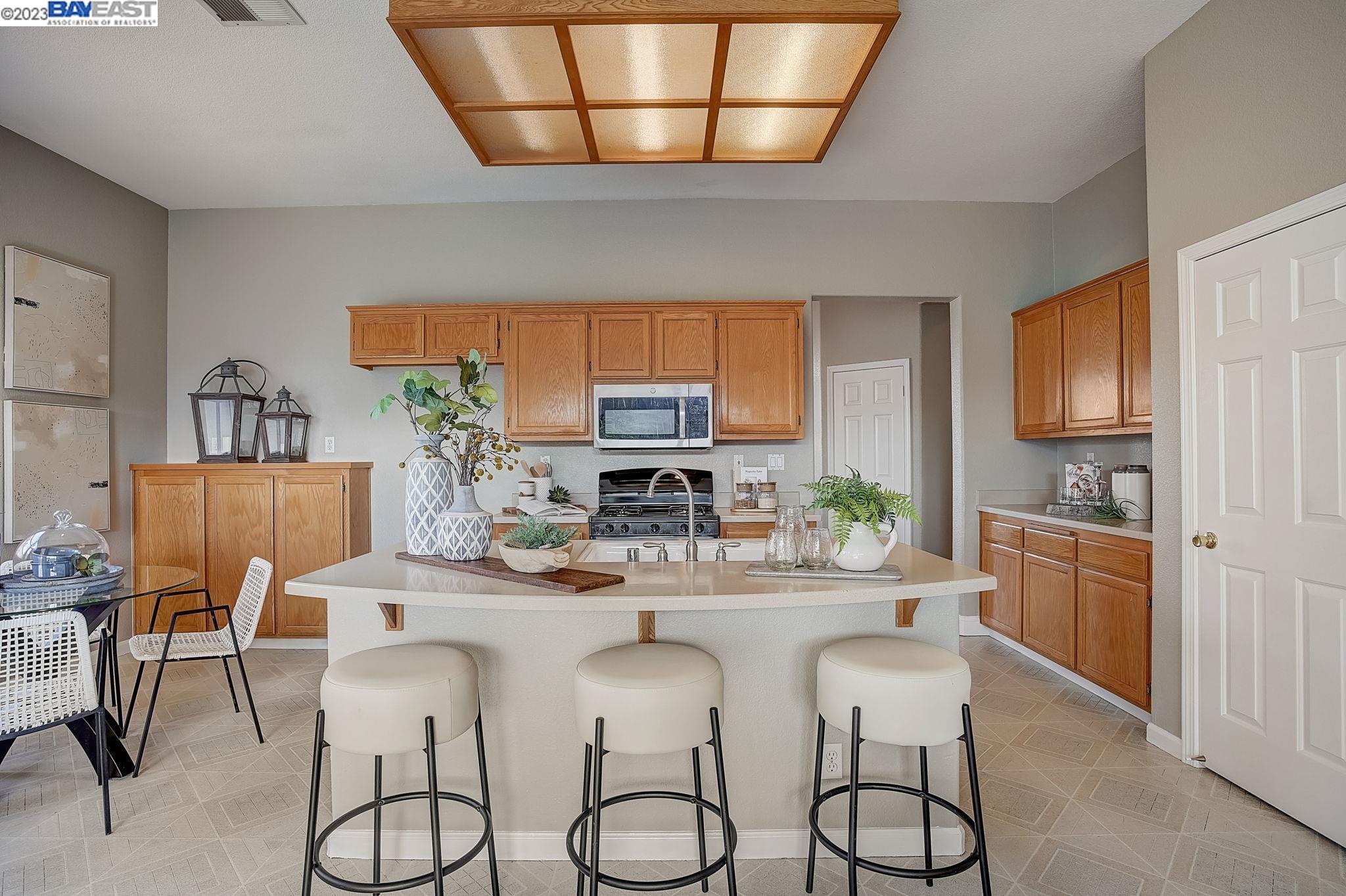 1016 Carpinteria Drive