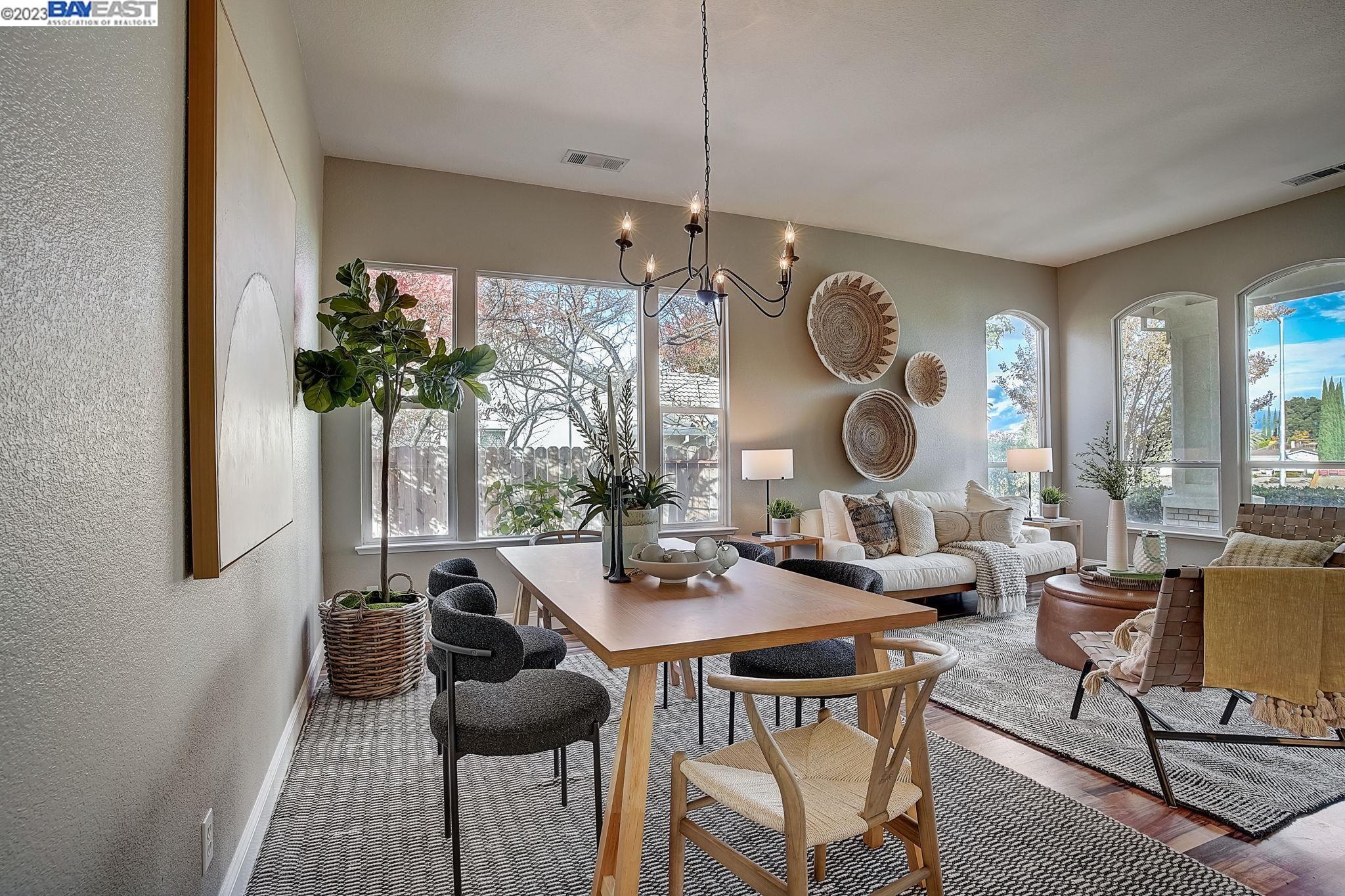 1016 Carpinteria Drive
