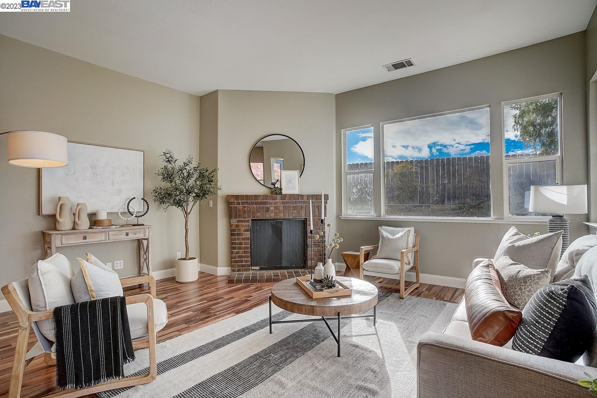 1016 Carpinteria Drive
