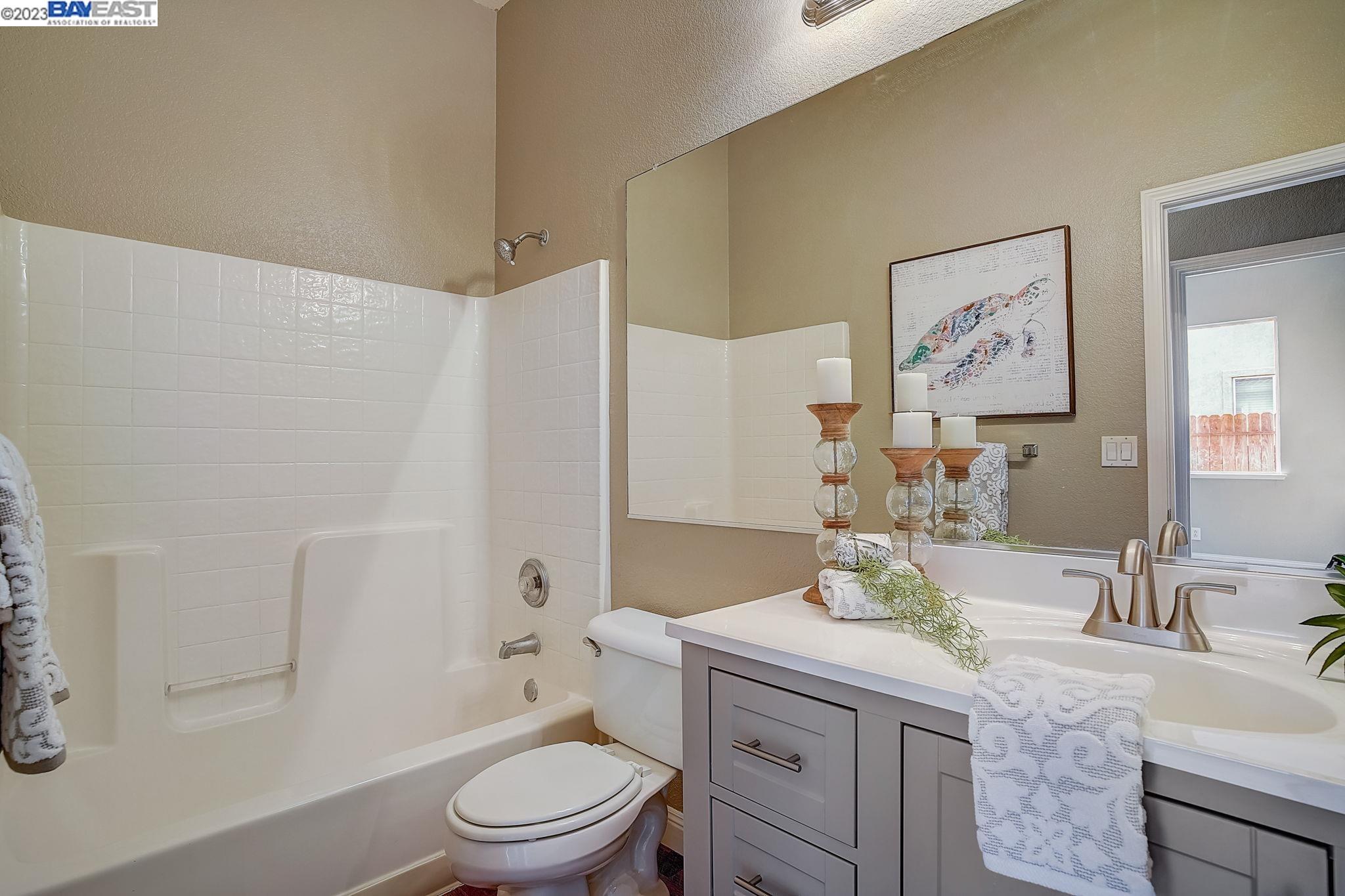 1016 Carpinteria Drive