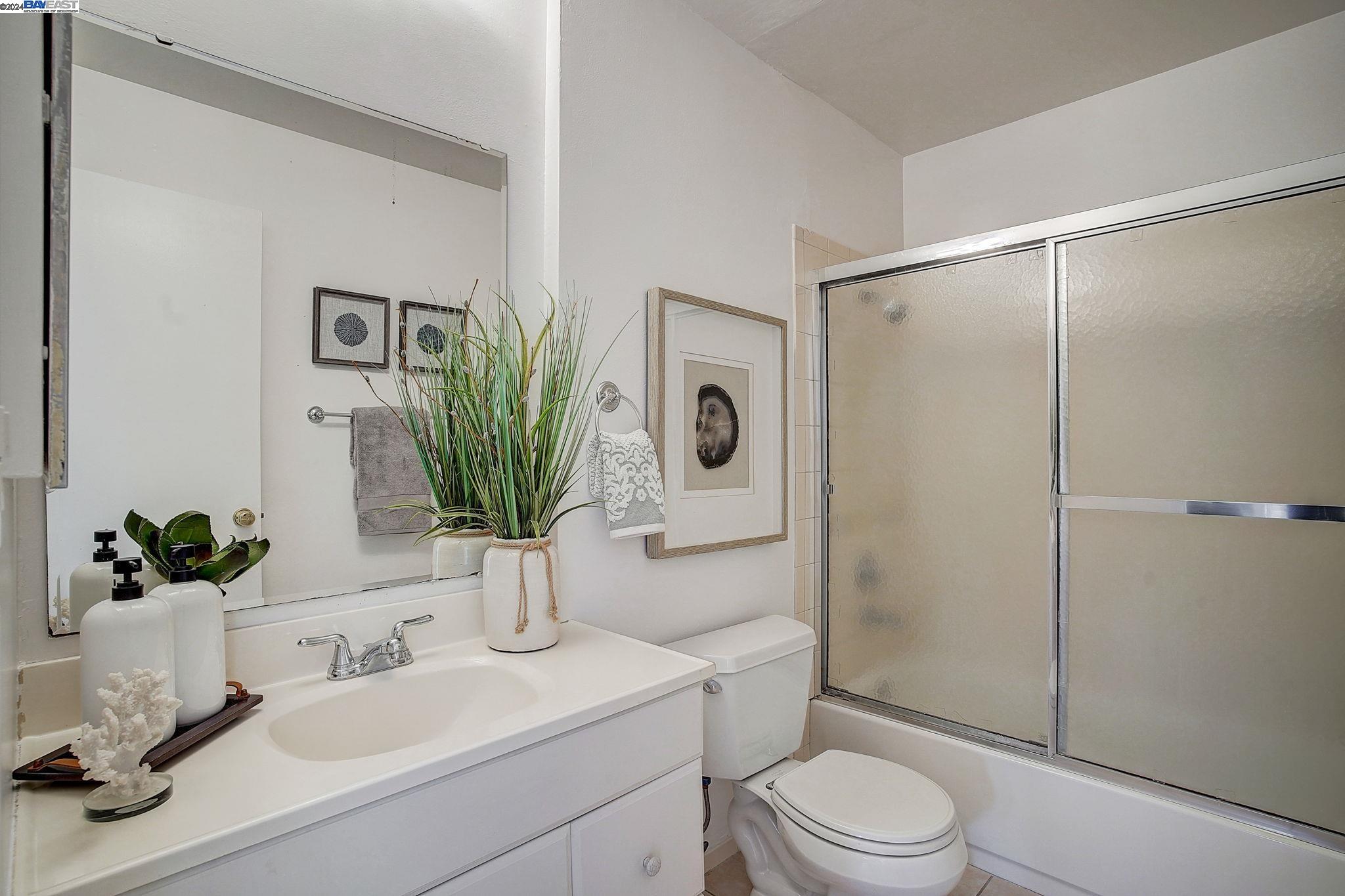 975 Bancroft Road # 104