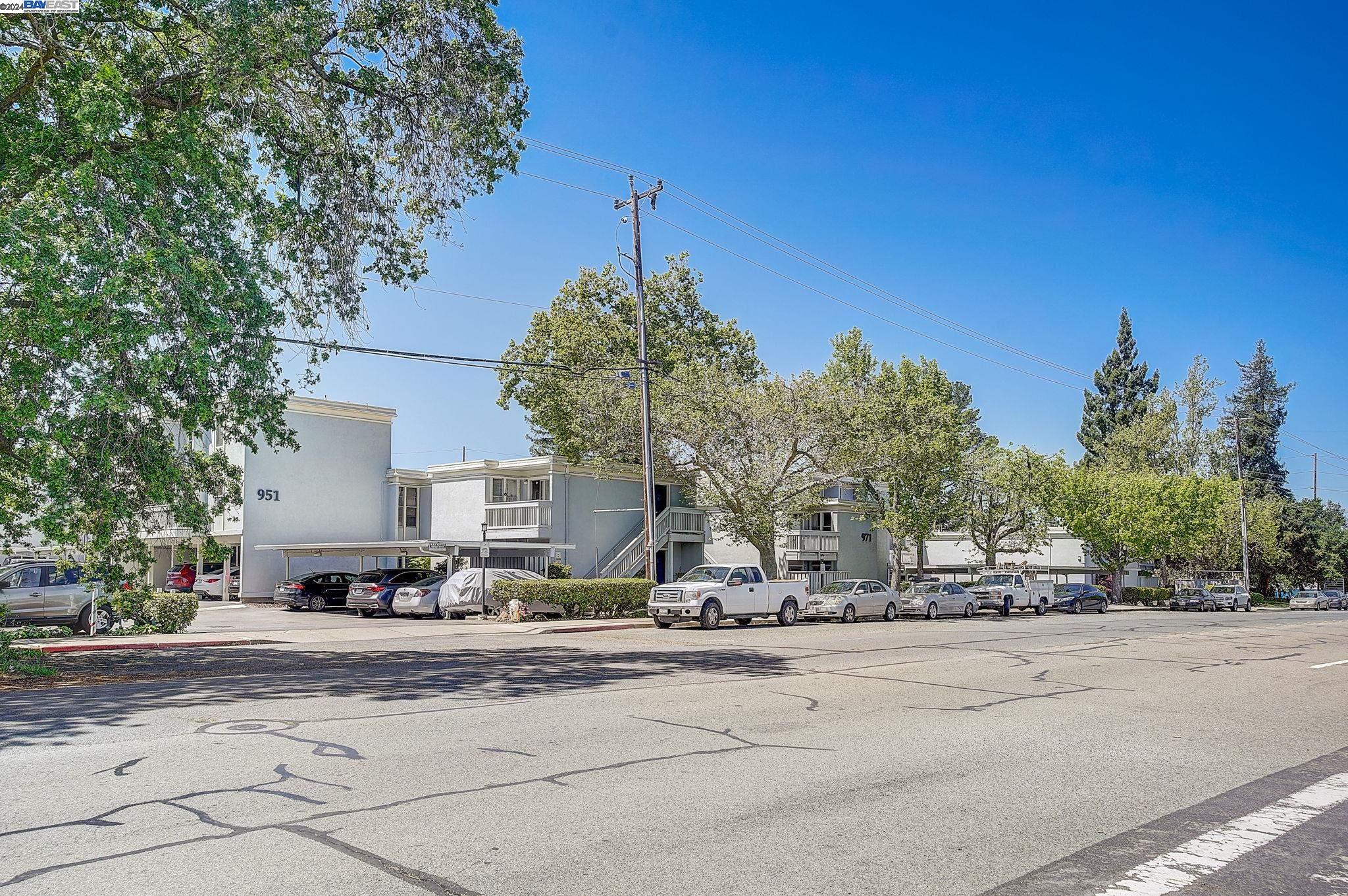 975 Bancroft Road # 104