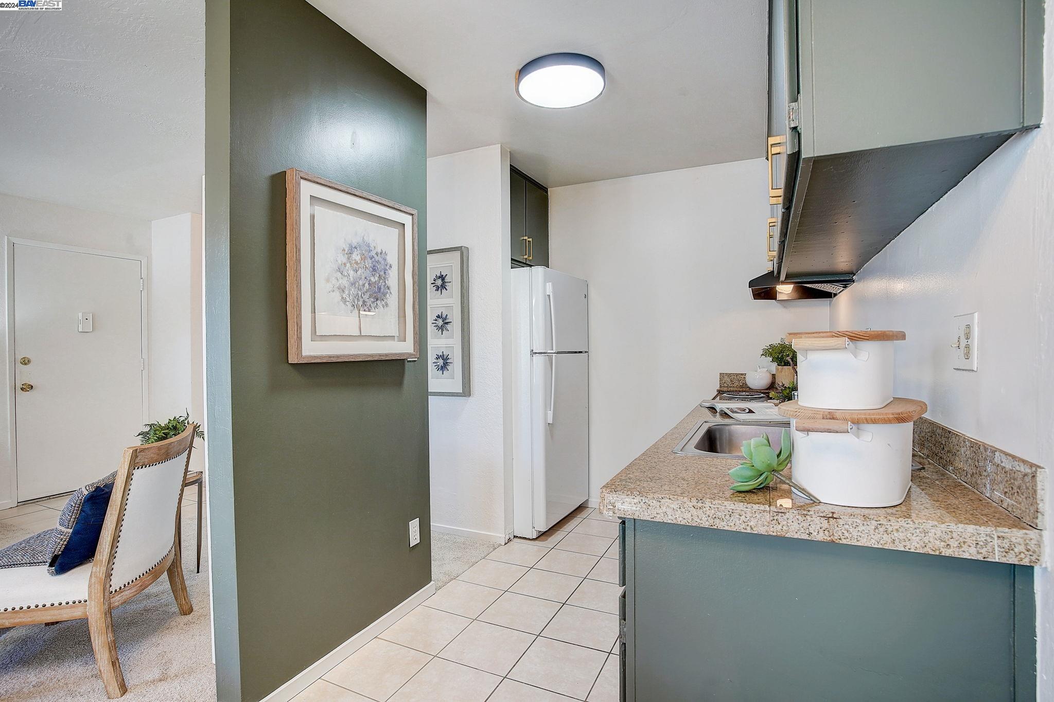 975 Bancroft Road # 104