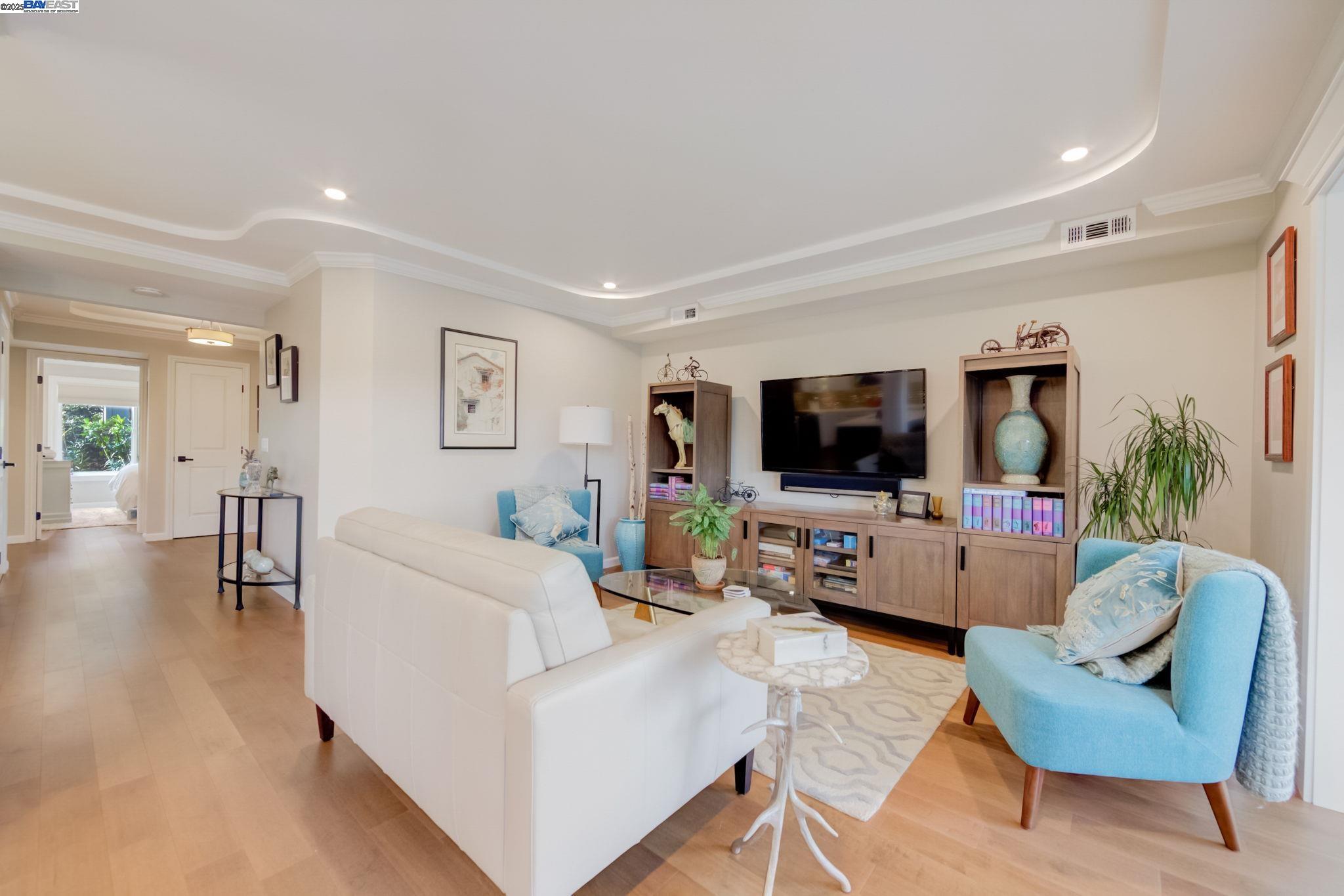 1608 Golden Rain Road # 4