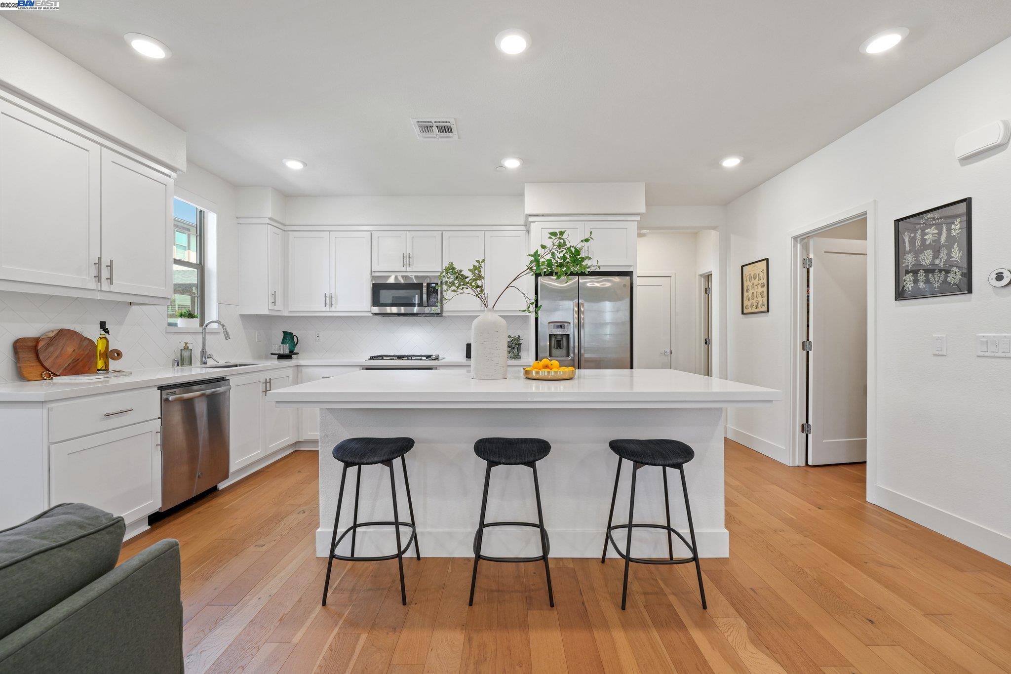 5860 Midnight Place Unit I