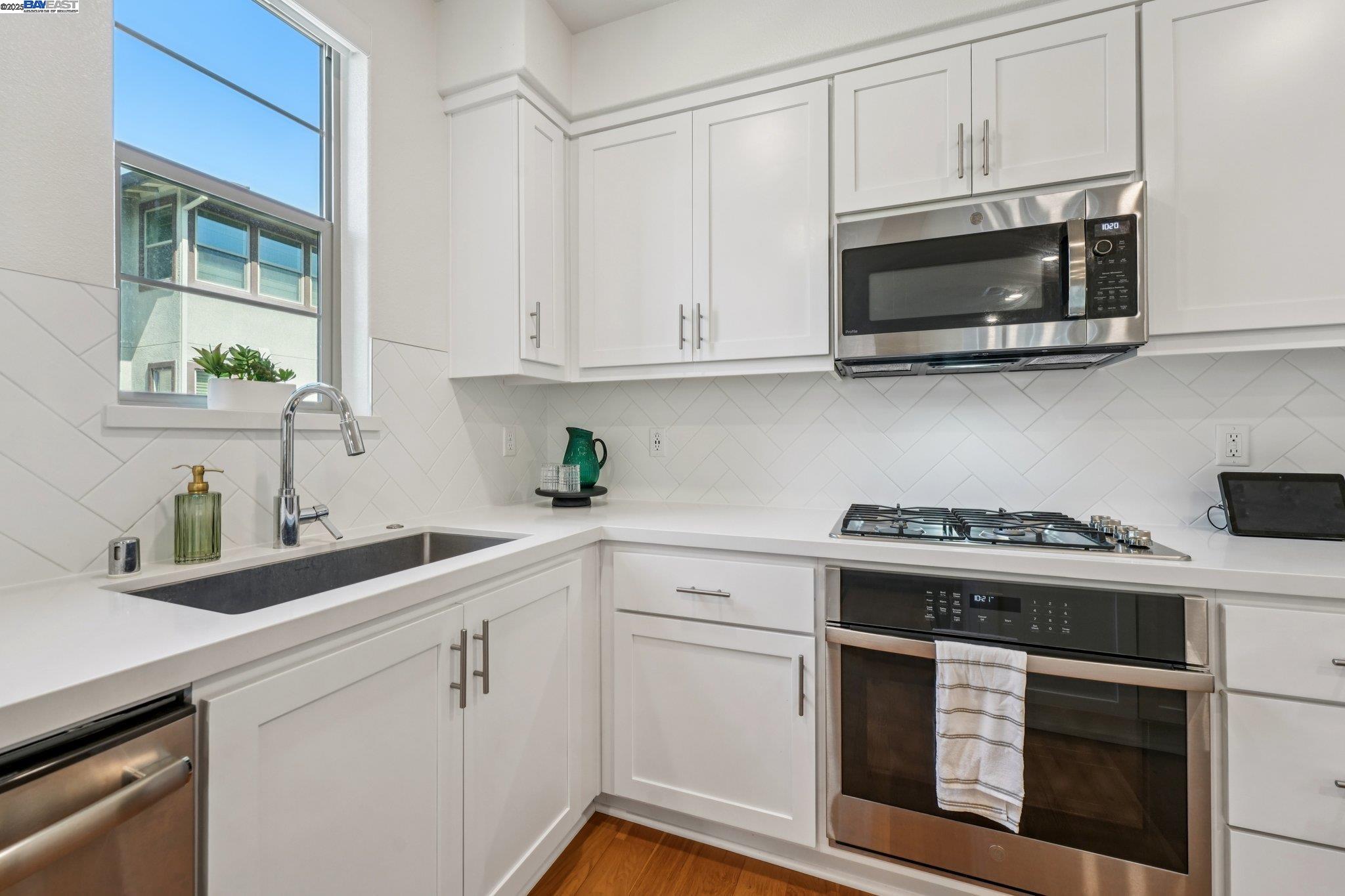 5860 Midnight Place Unit I