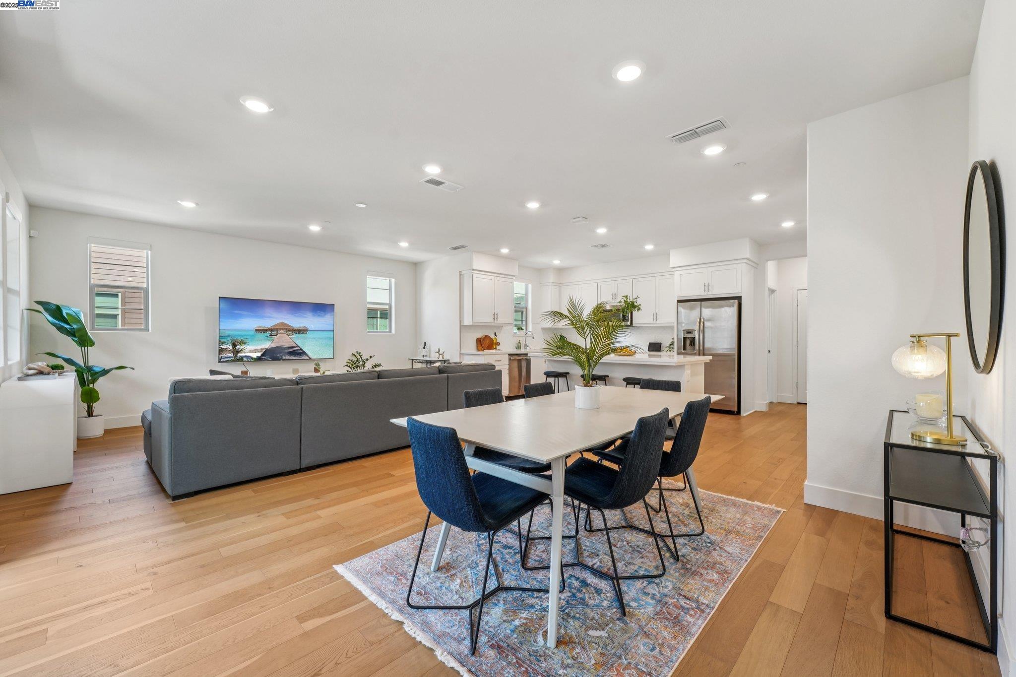 5860 Midnight Place Unit I