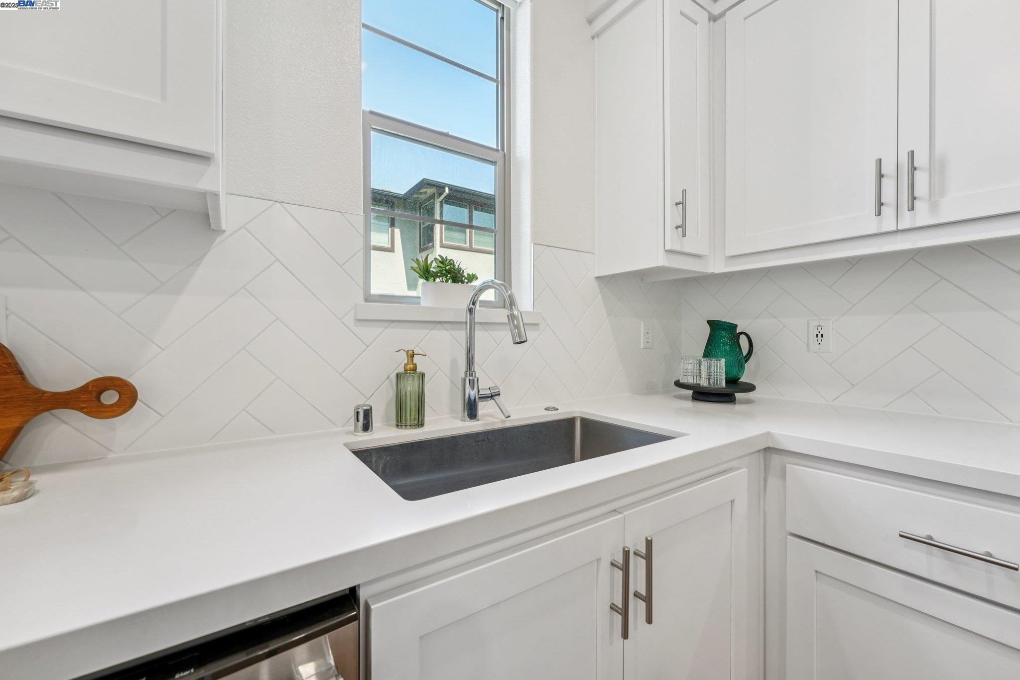 5860 Midnight Place Unit I