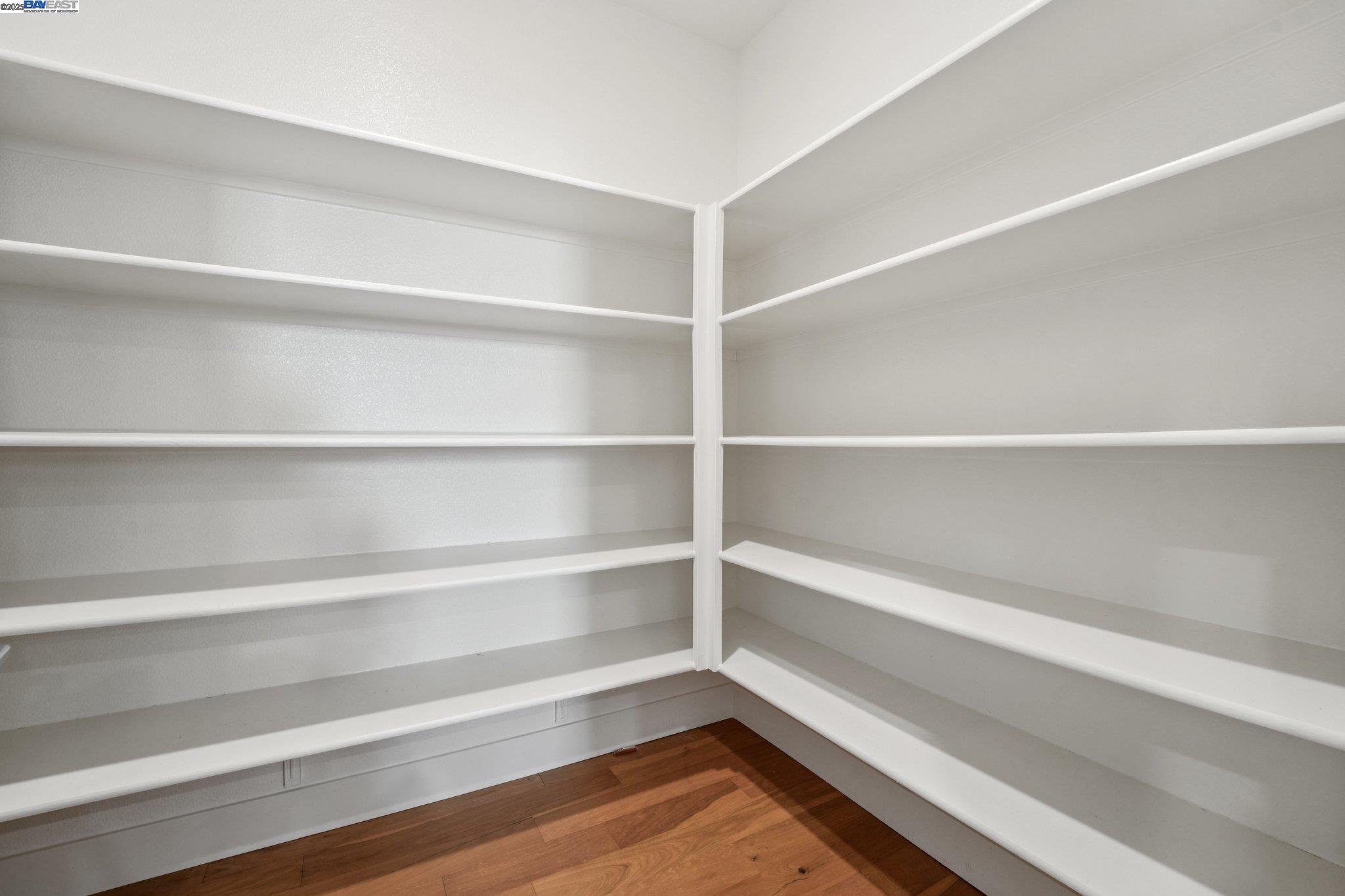 5860 Midnight Place Unit I
