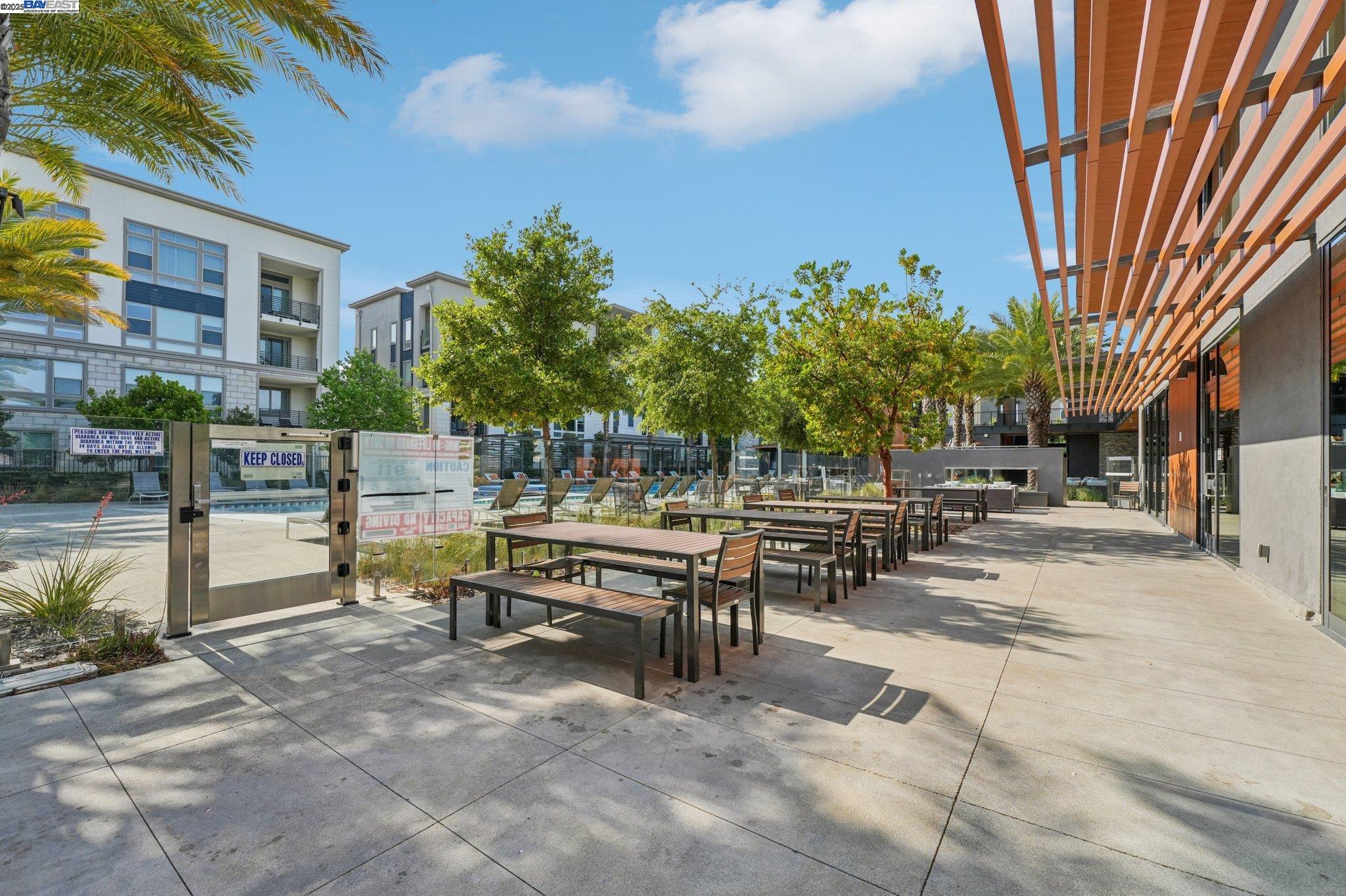 5860 Midnight Place Unit I