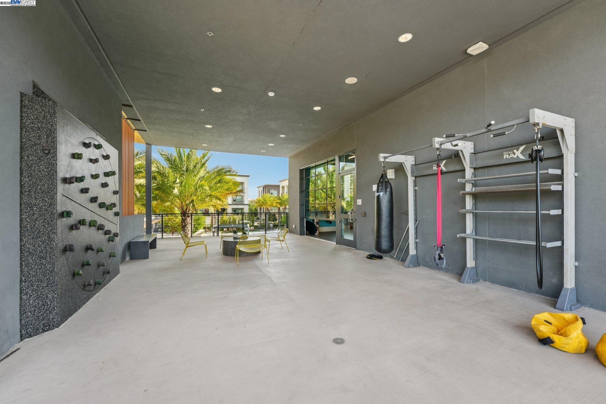 5860 Midnight Place Unit I