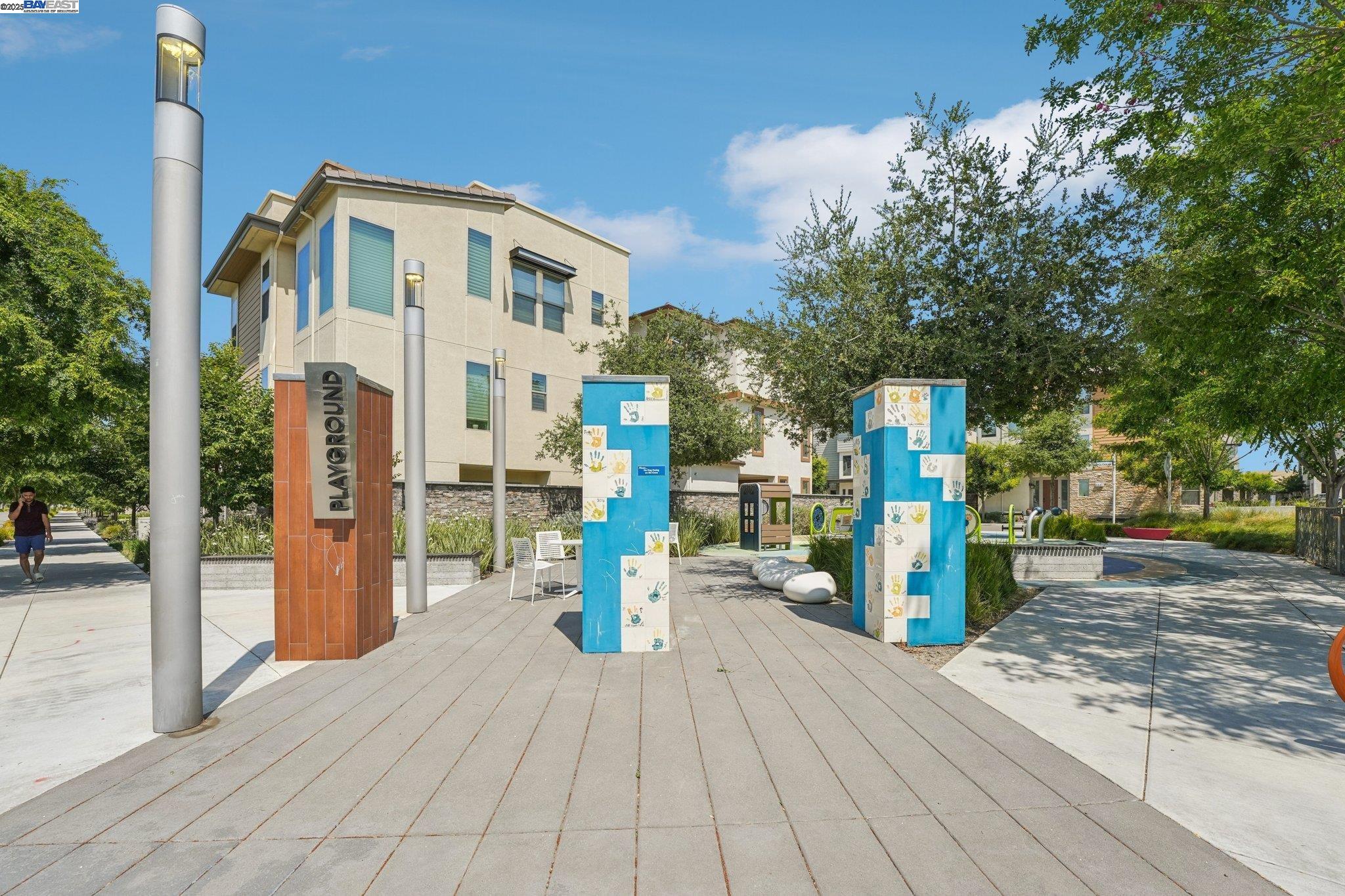 5860 Midnight Place Unit I