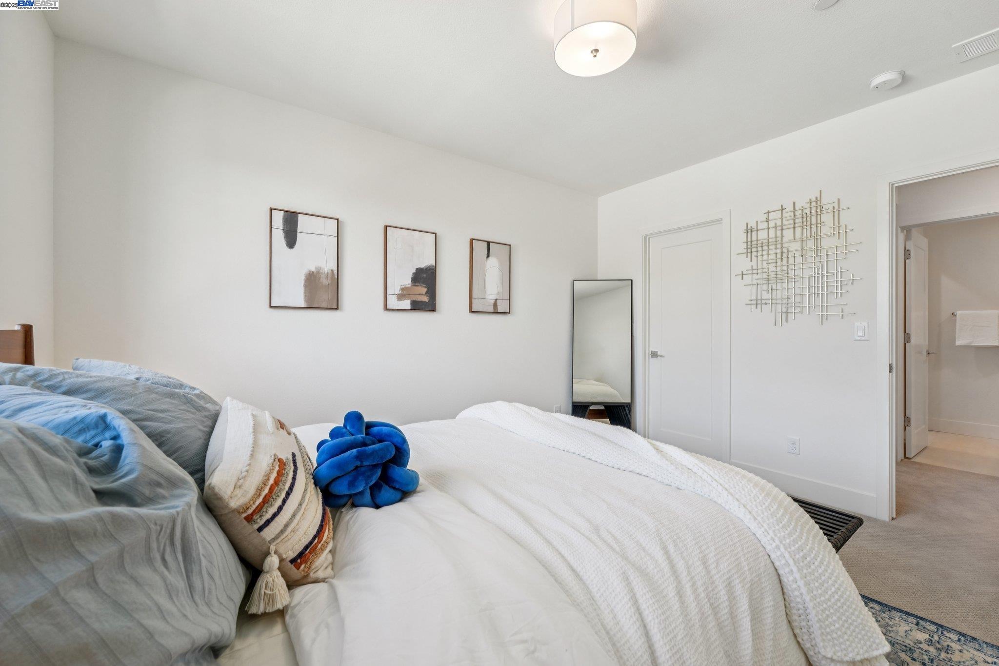 5860 Midnight Place Unit I