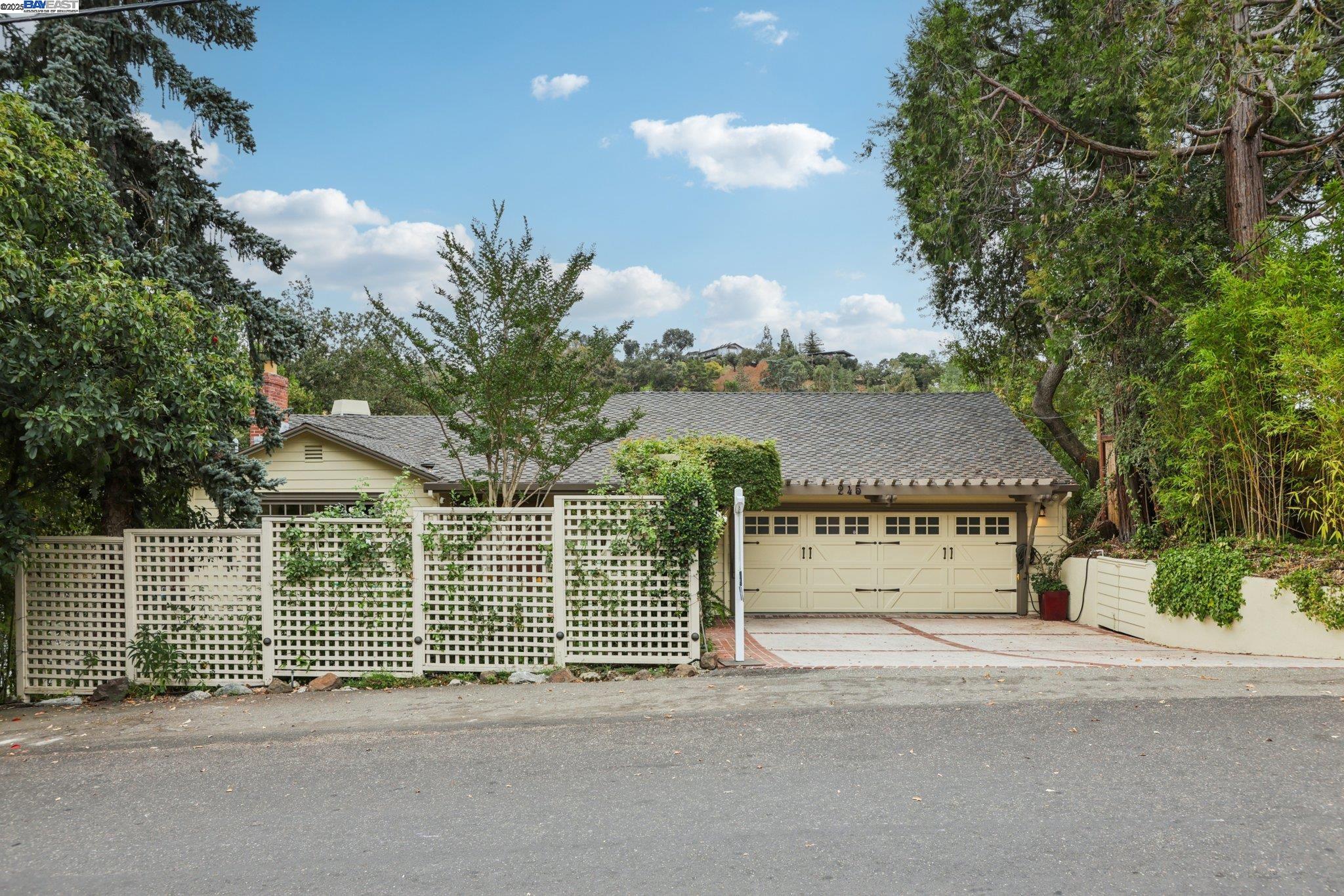 245 Lakewood Road