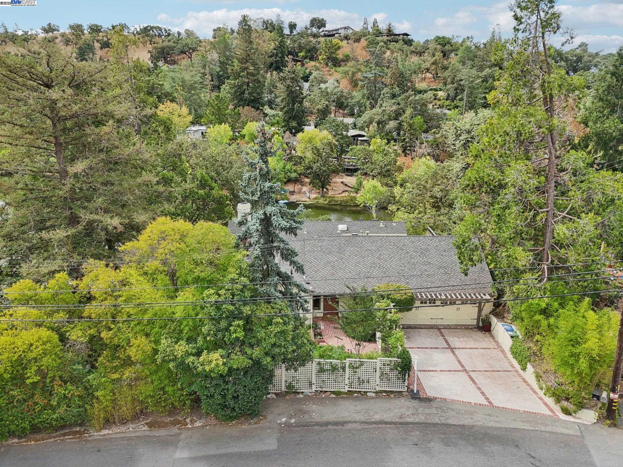 245 Lakewood Road, Walnut Creek