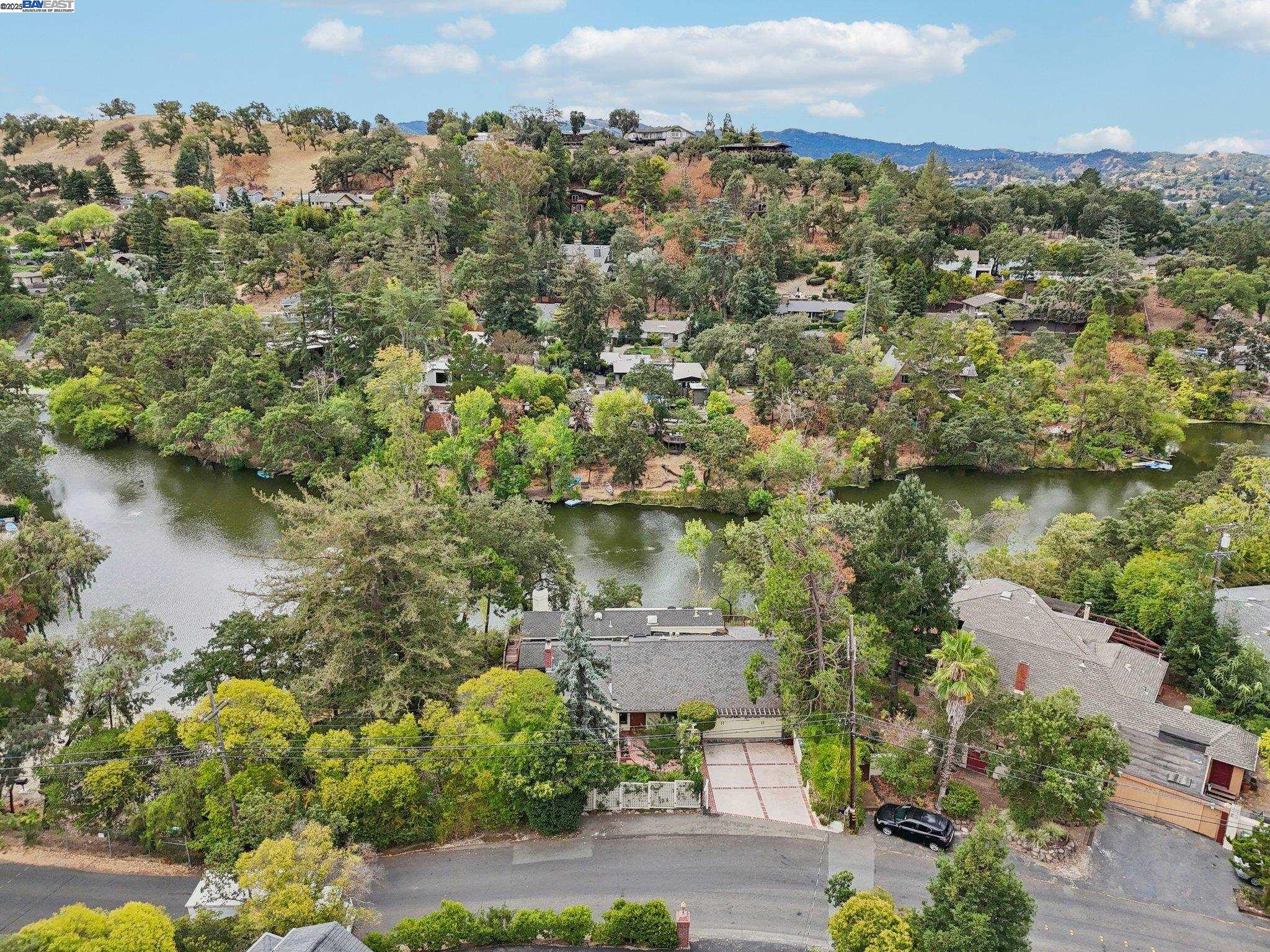 245 Lakewood Road, Walnut Creek