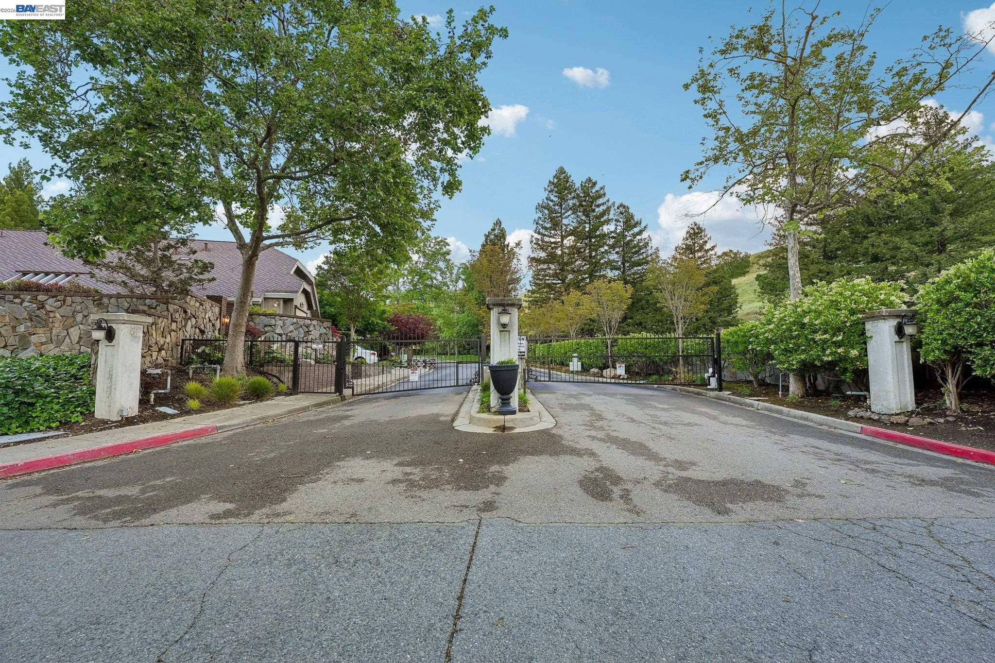 11 Tennis Club Drive