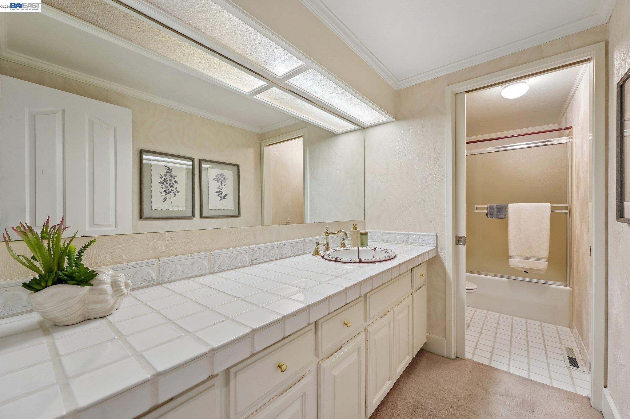 11 Tennis Club Drive