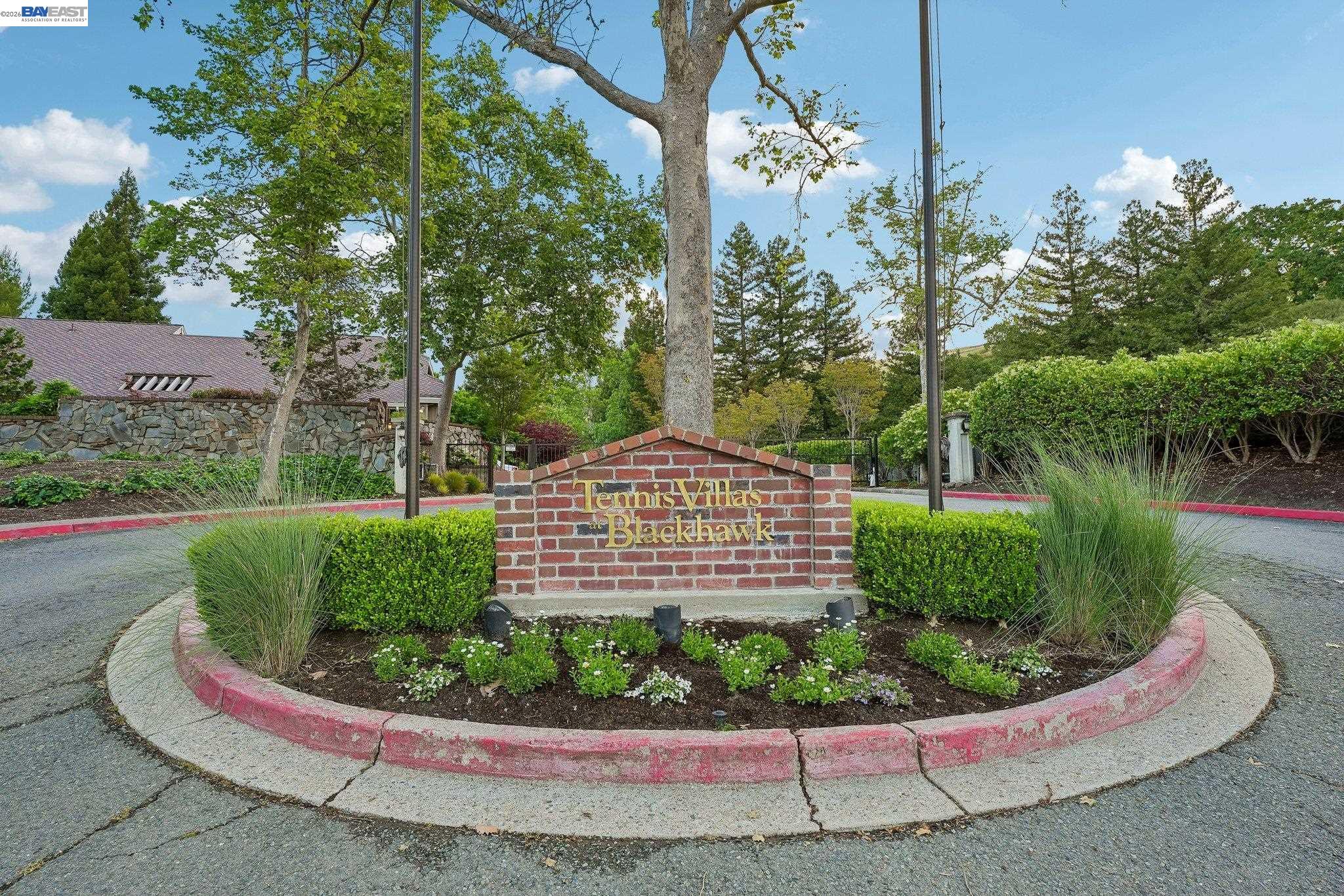 11 Tennis Club Drive