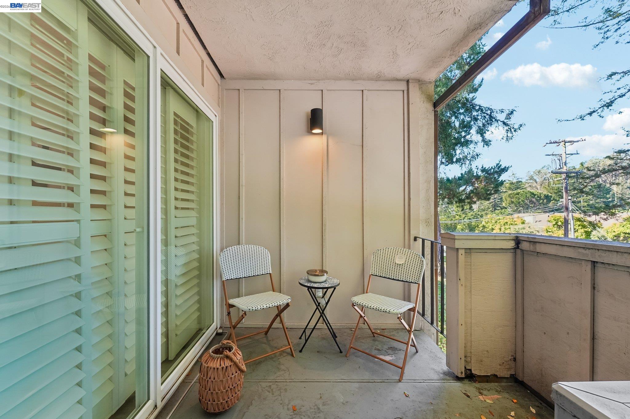 651 Moraga Road Unit: #5