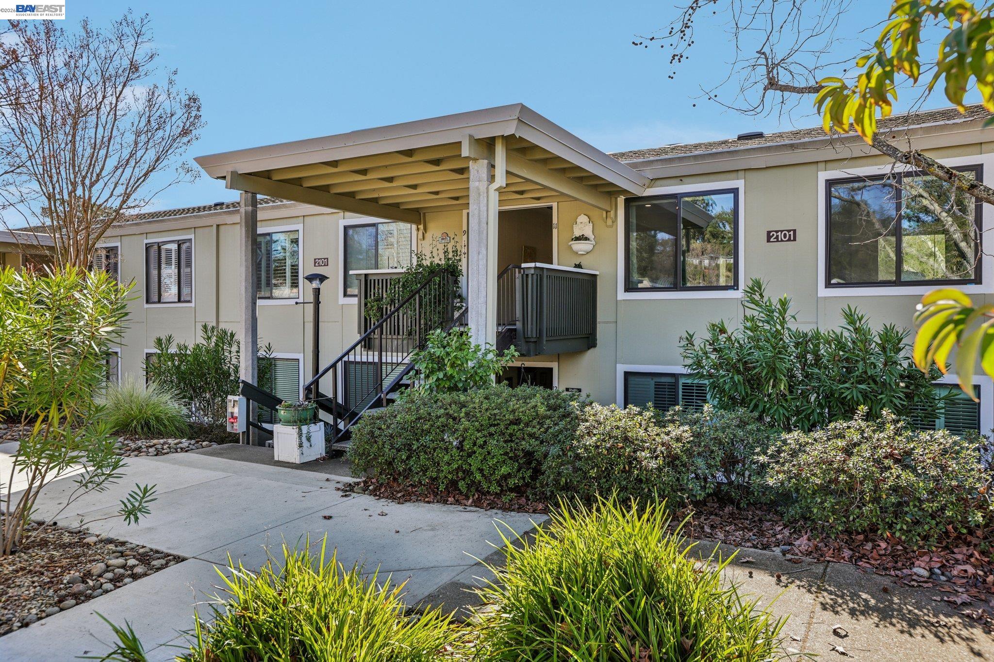 2101 Golden Rain Road # 11