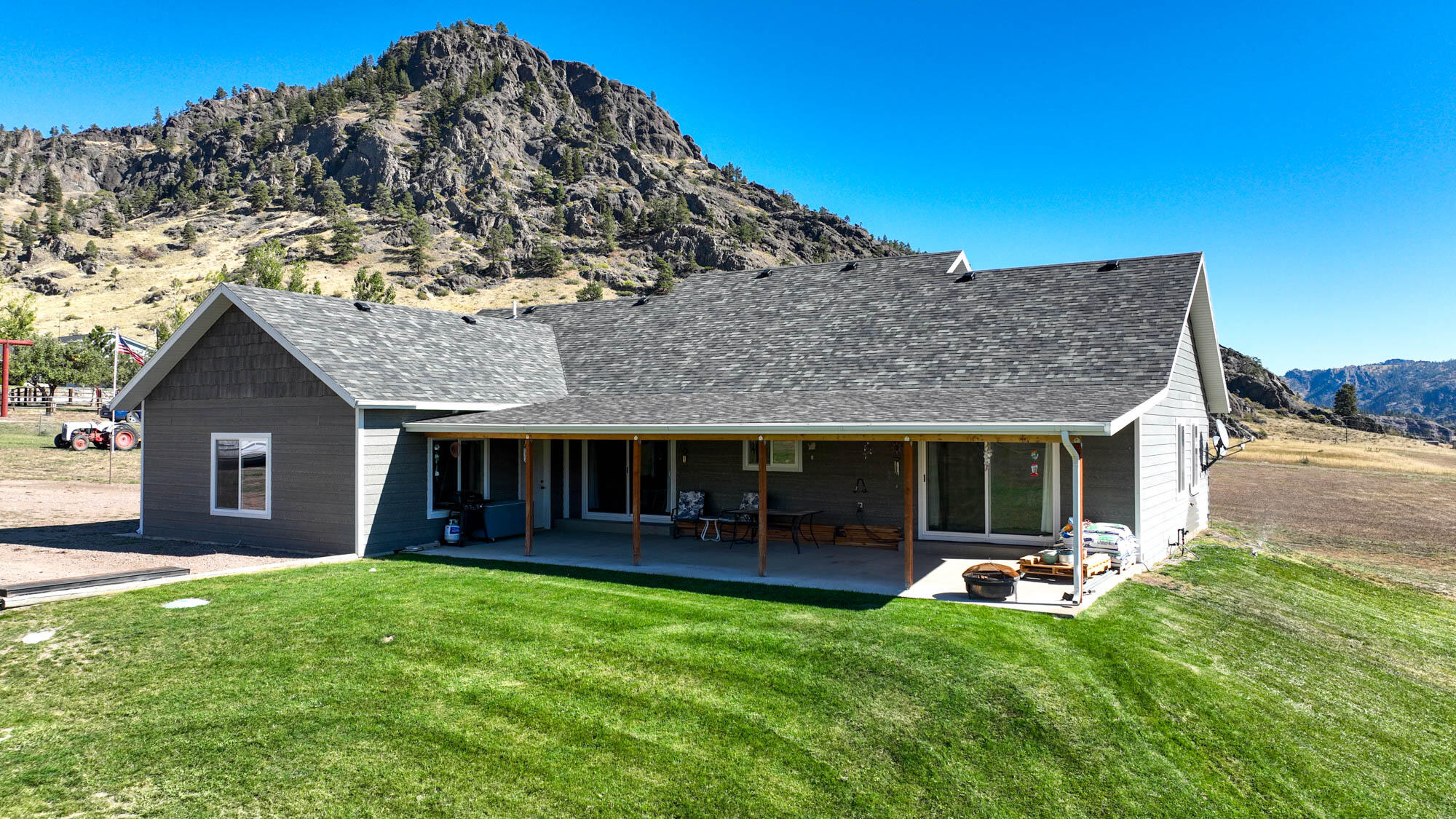 14 Eagle Rock Circle