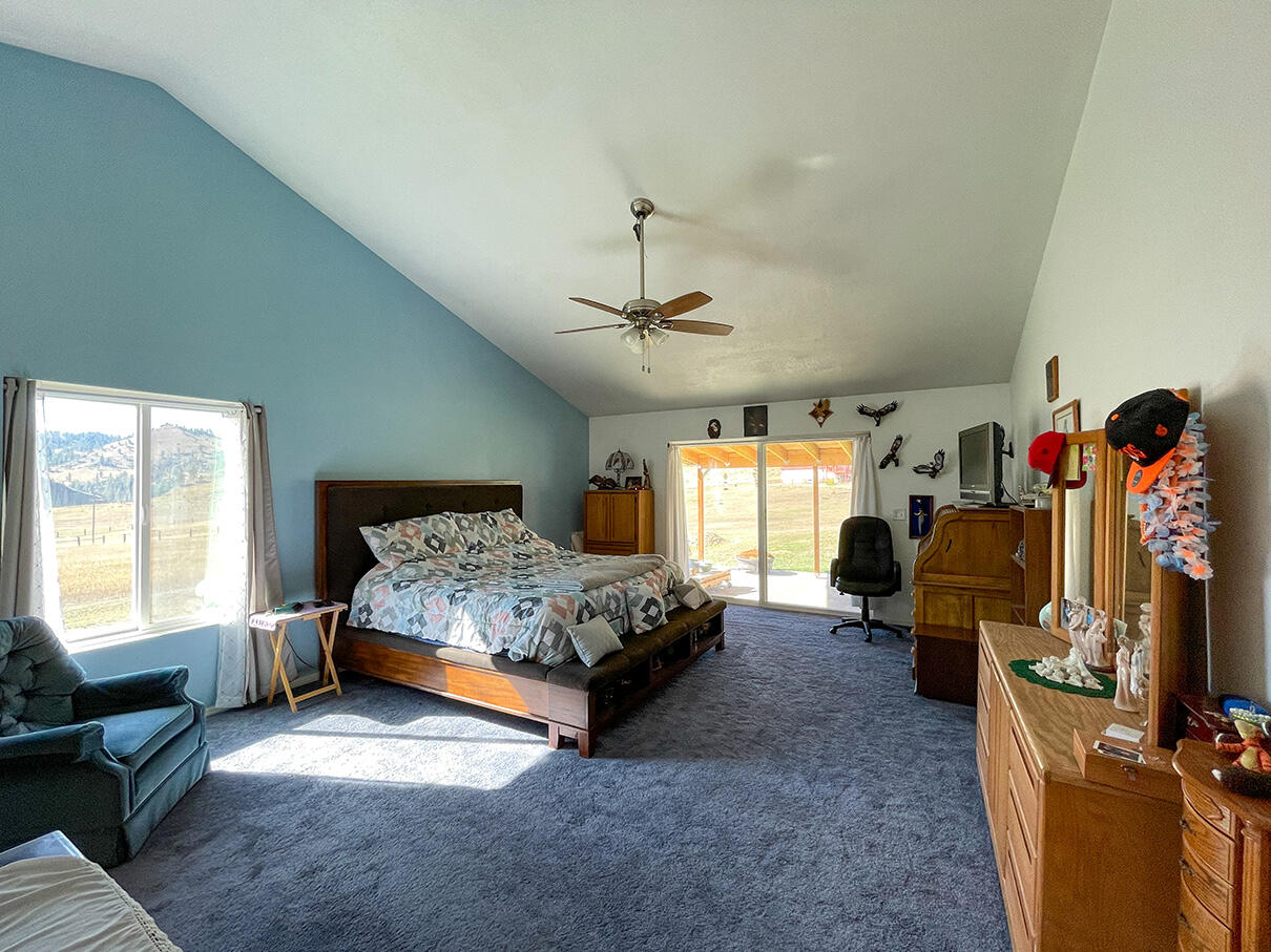 14 Eagle Rock Circle