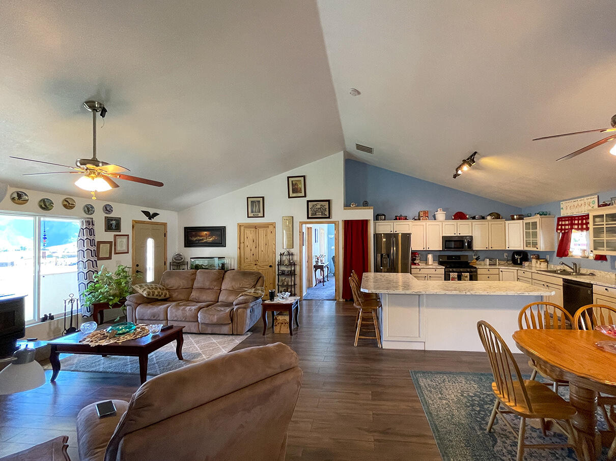14 Eagle Rock Circle