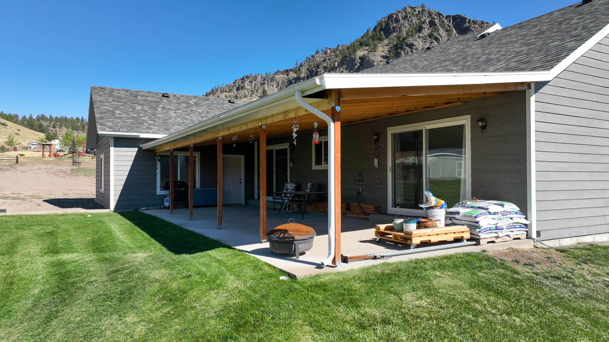 14 Eagle Rock Circle