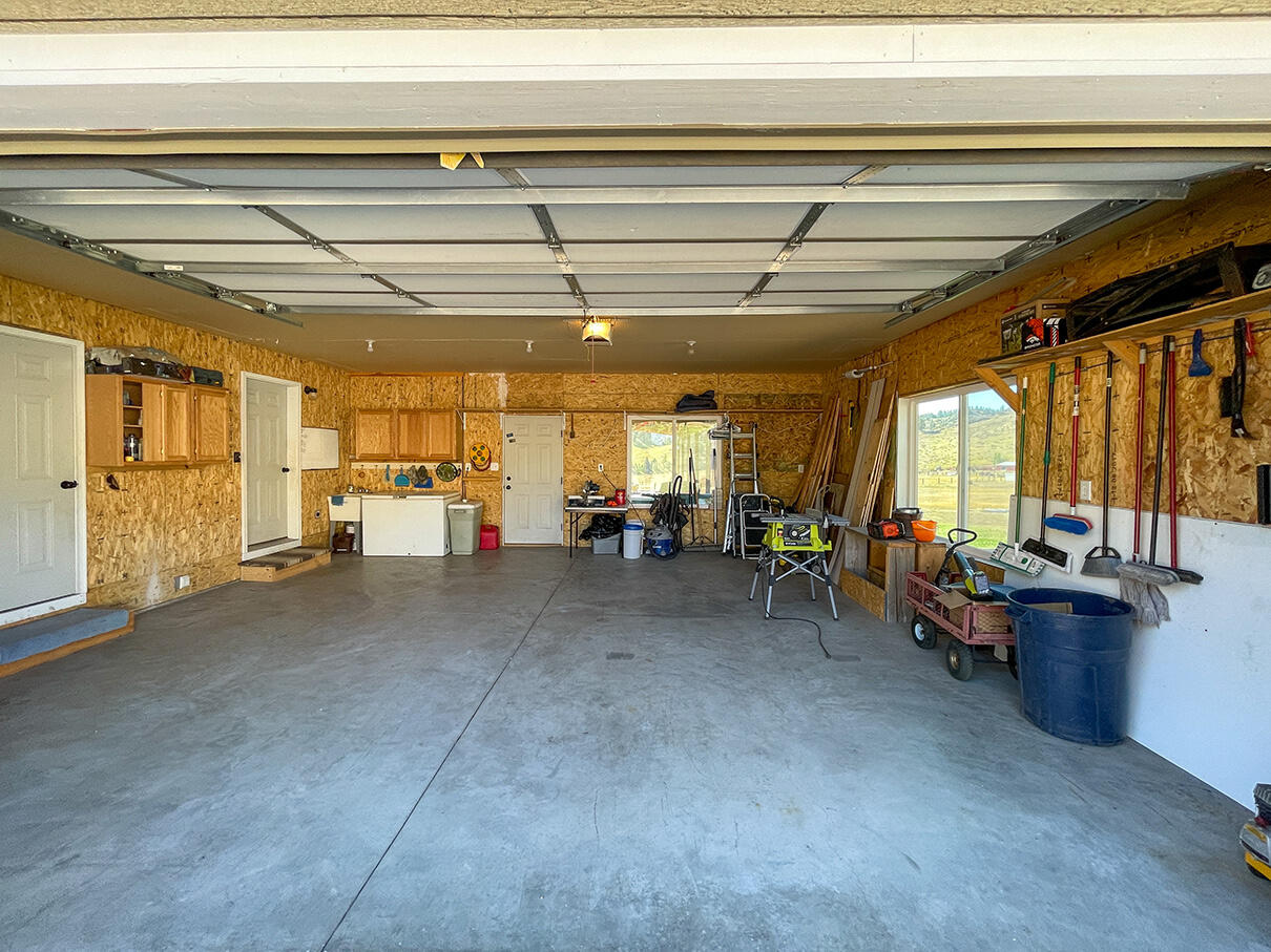14 Eagle Rock Circle