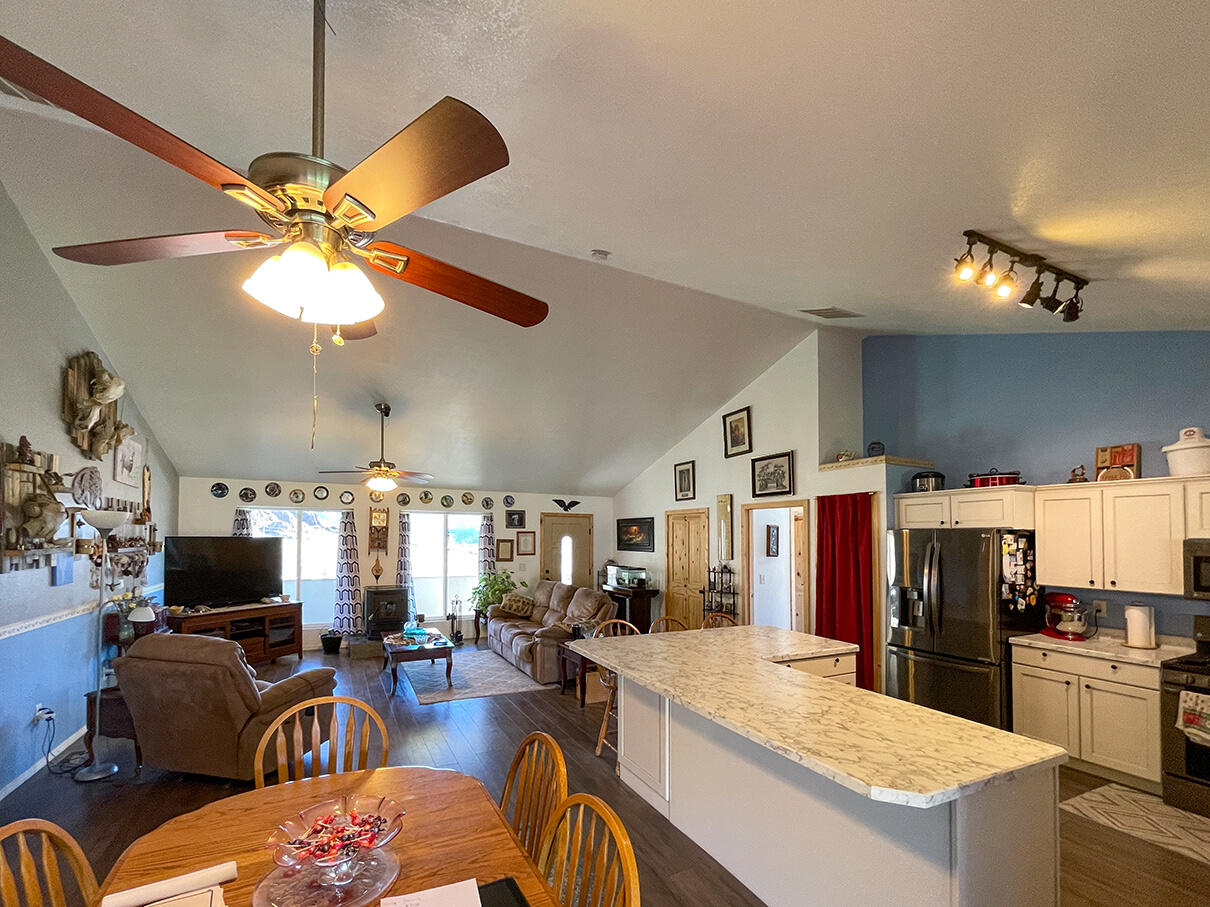 14 Eagle Rock Circle